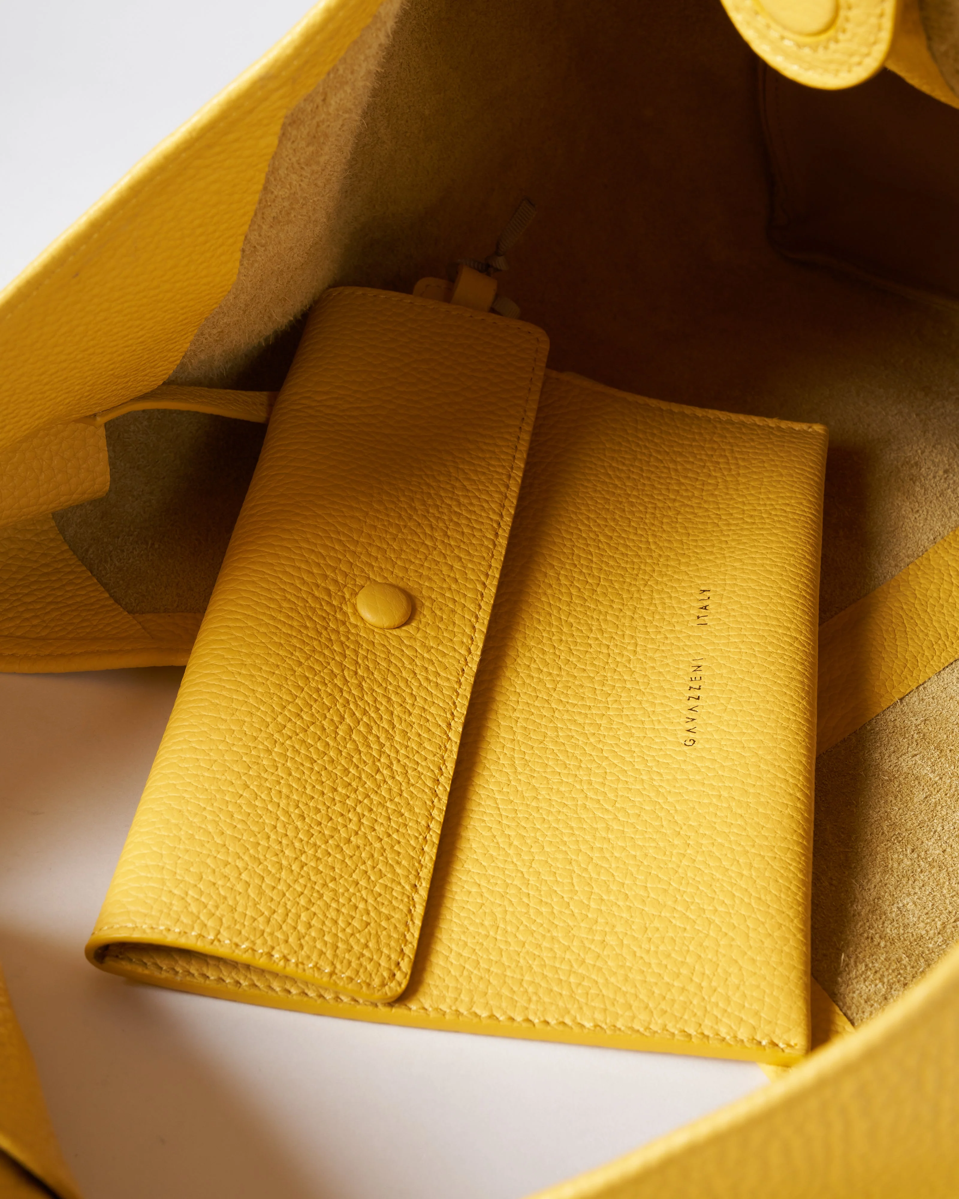 kate plot - mustard - Image 4