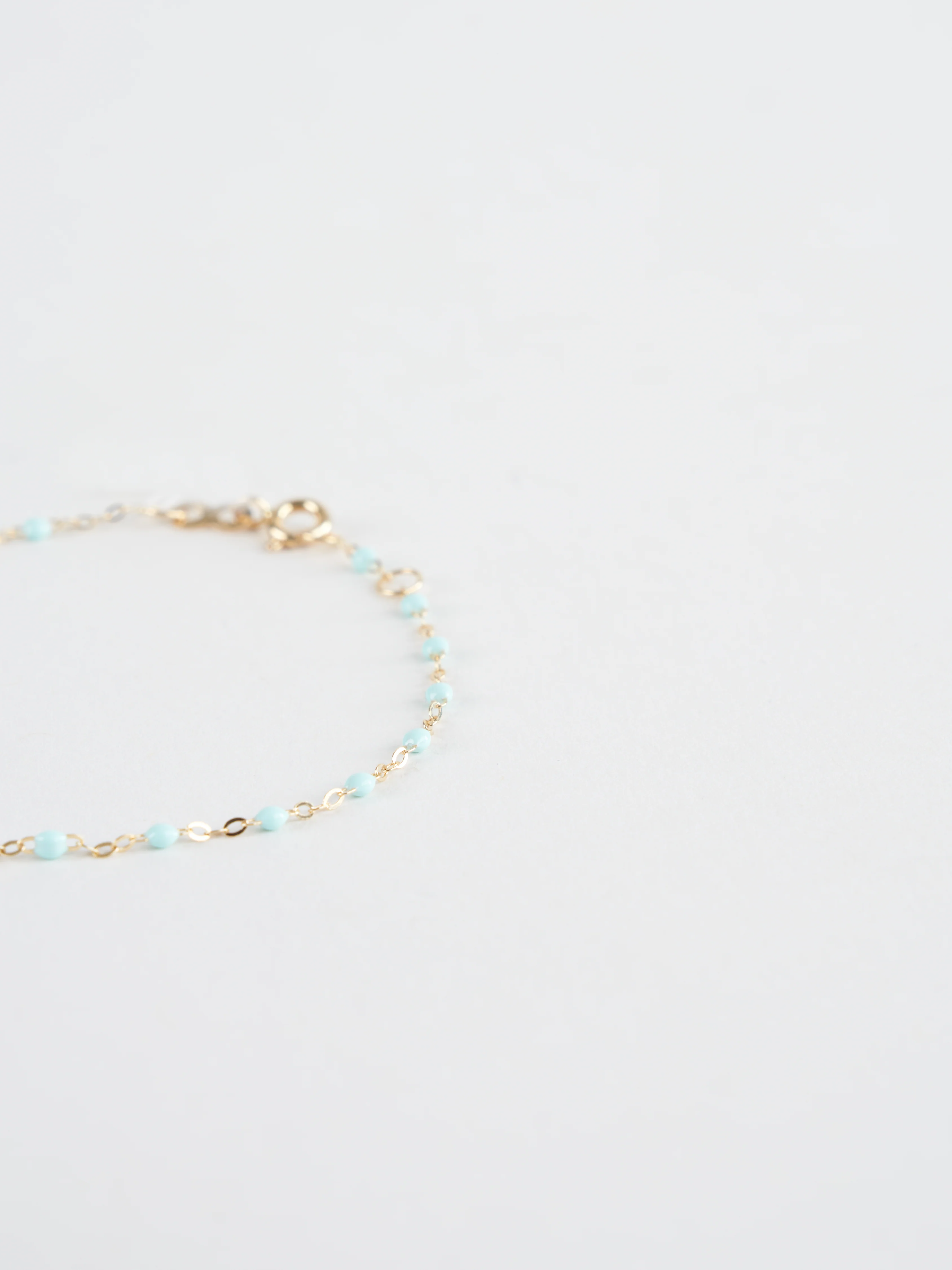 jade bead bracelet - yellow gold - Image 2