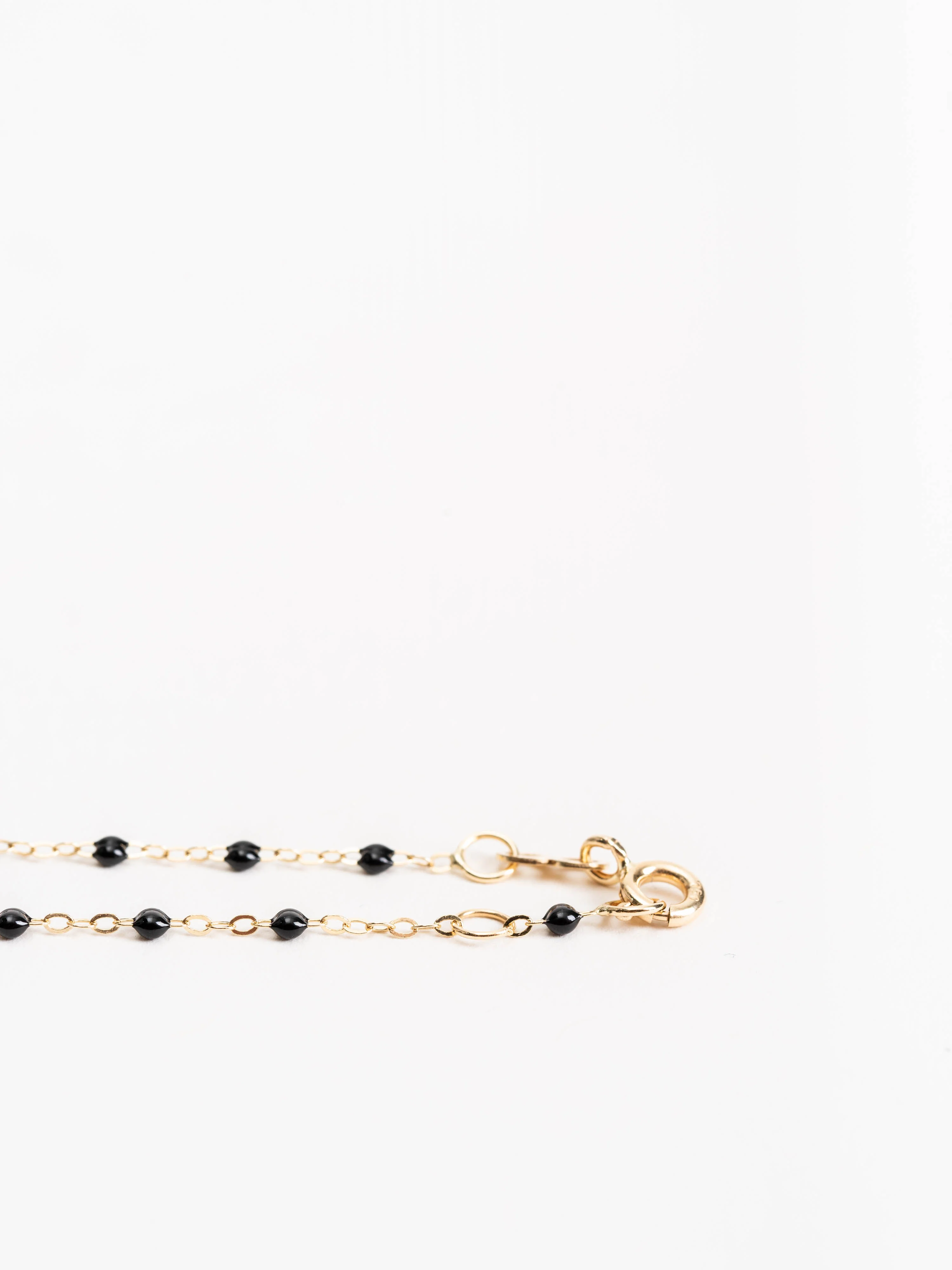 black bead bracelet - yellow gold - Image 3