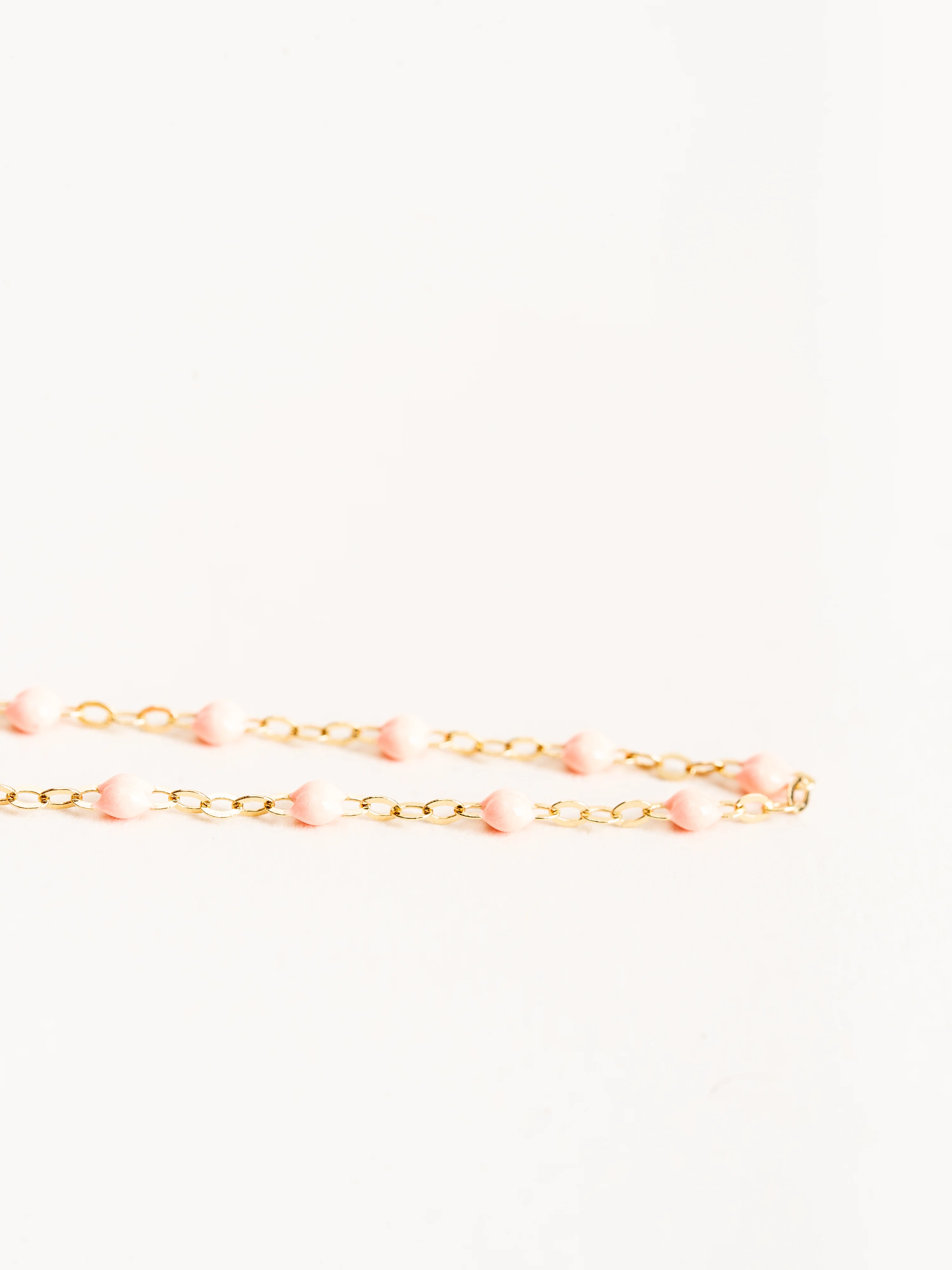 classic gigi yellow gold necklace - salmon - Image 3