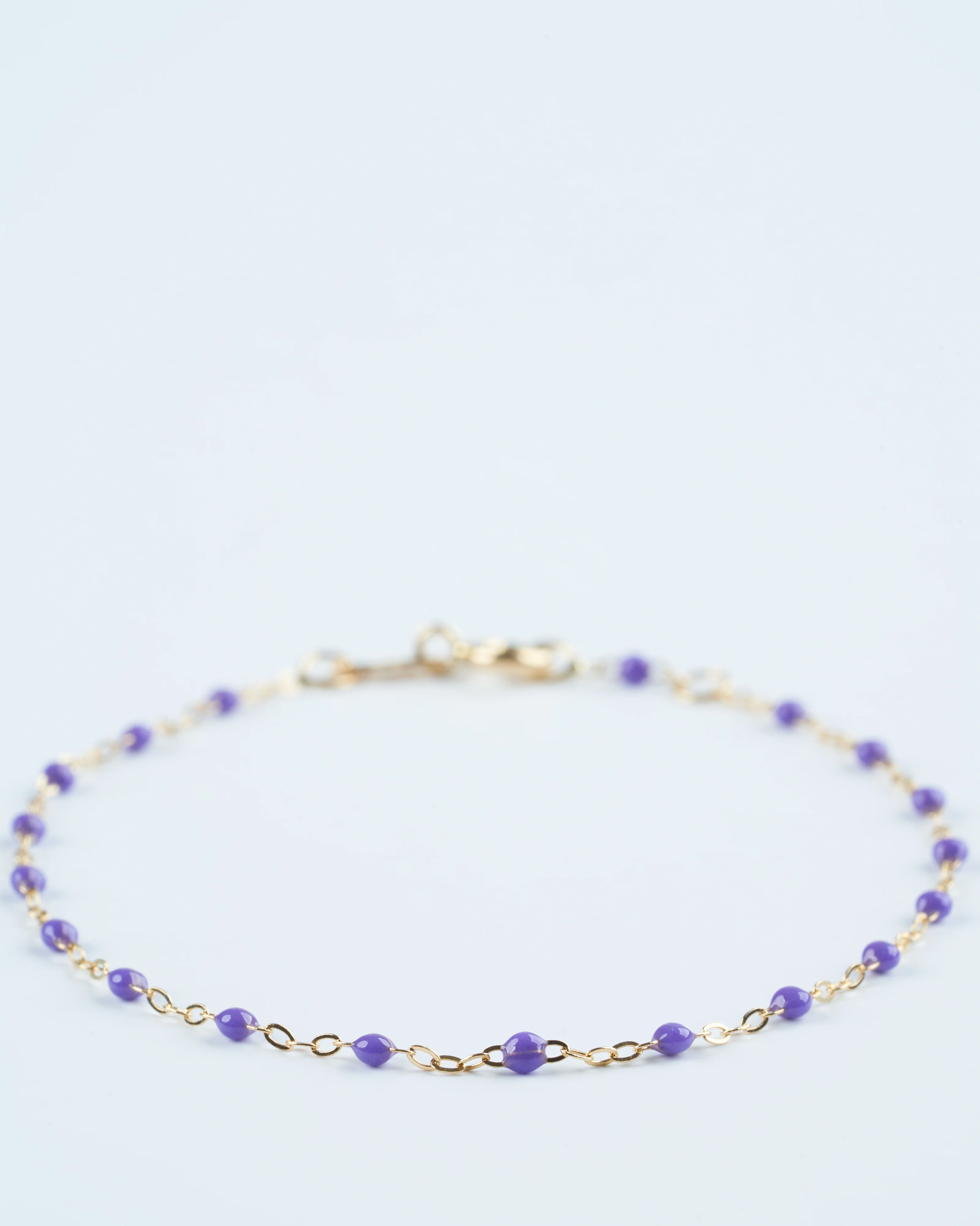 mauve bead bracelet - yellow gold - Image 2