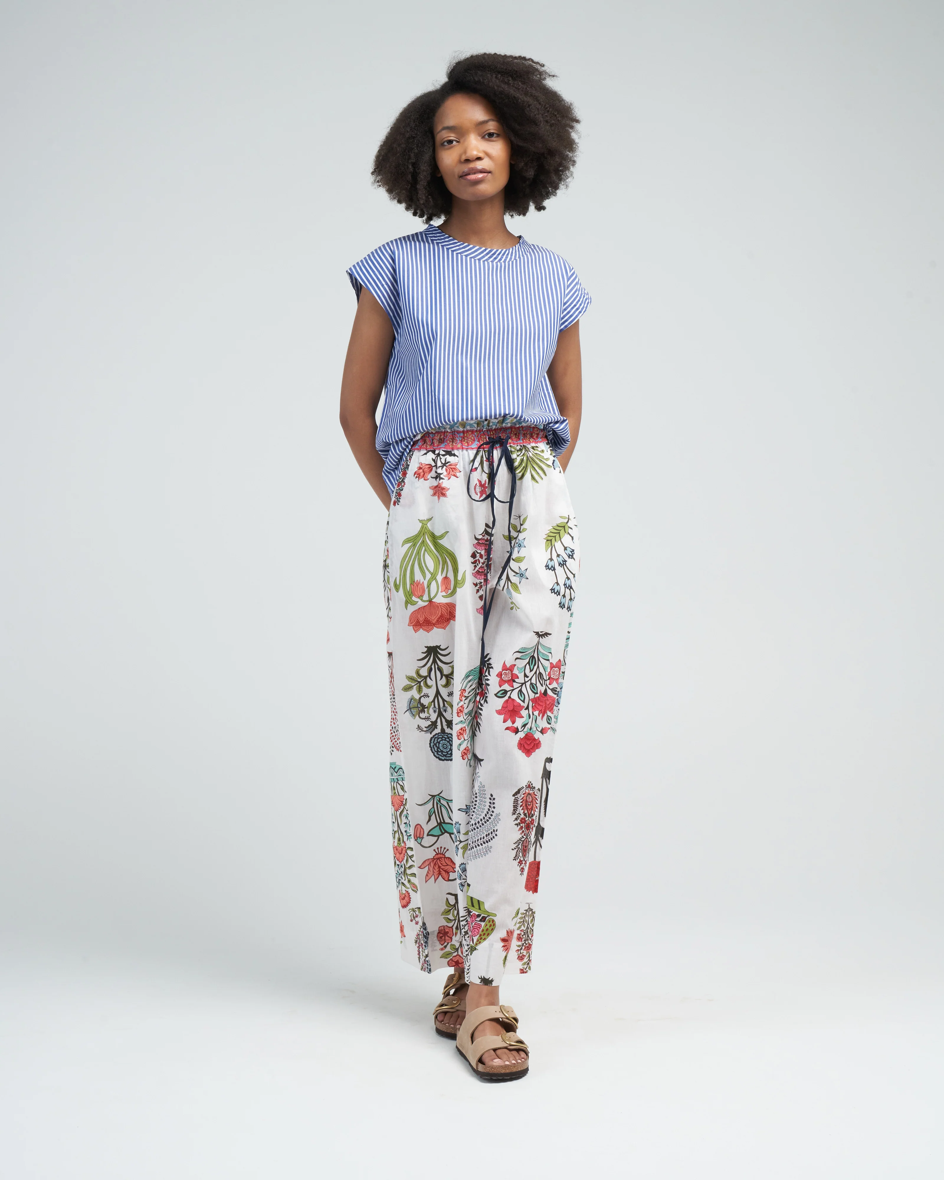 gardener sleeveless top - blue/white - Image 2