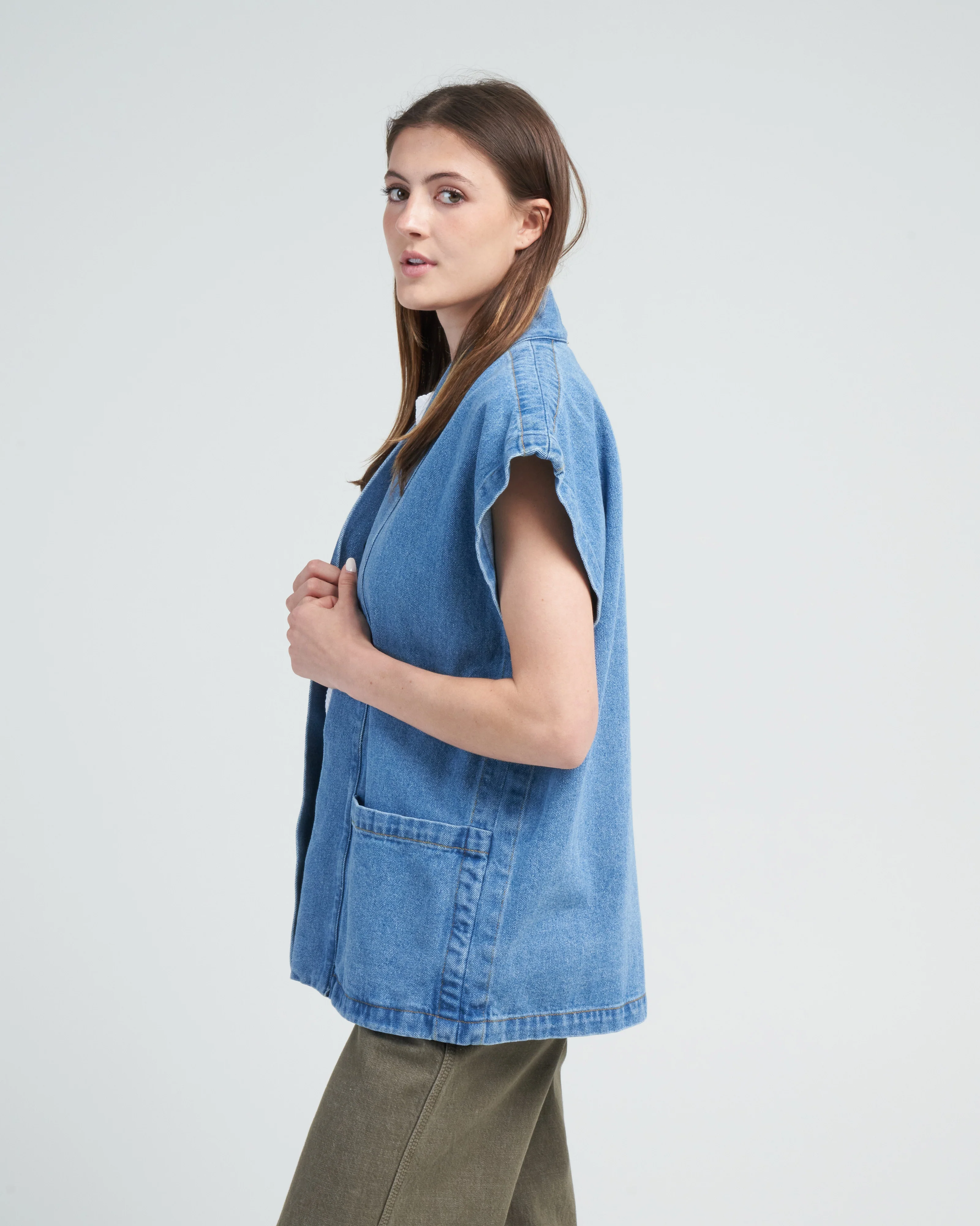 uno sleeveless jacket - bleach wash denim - Image 3