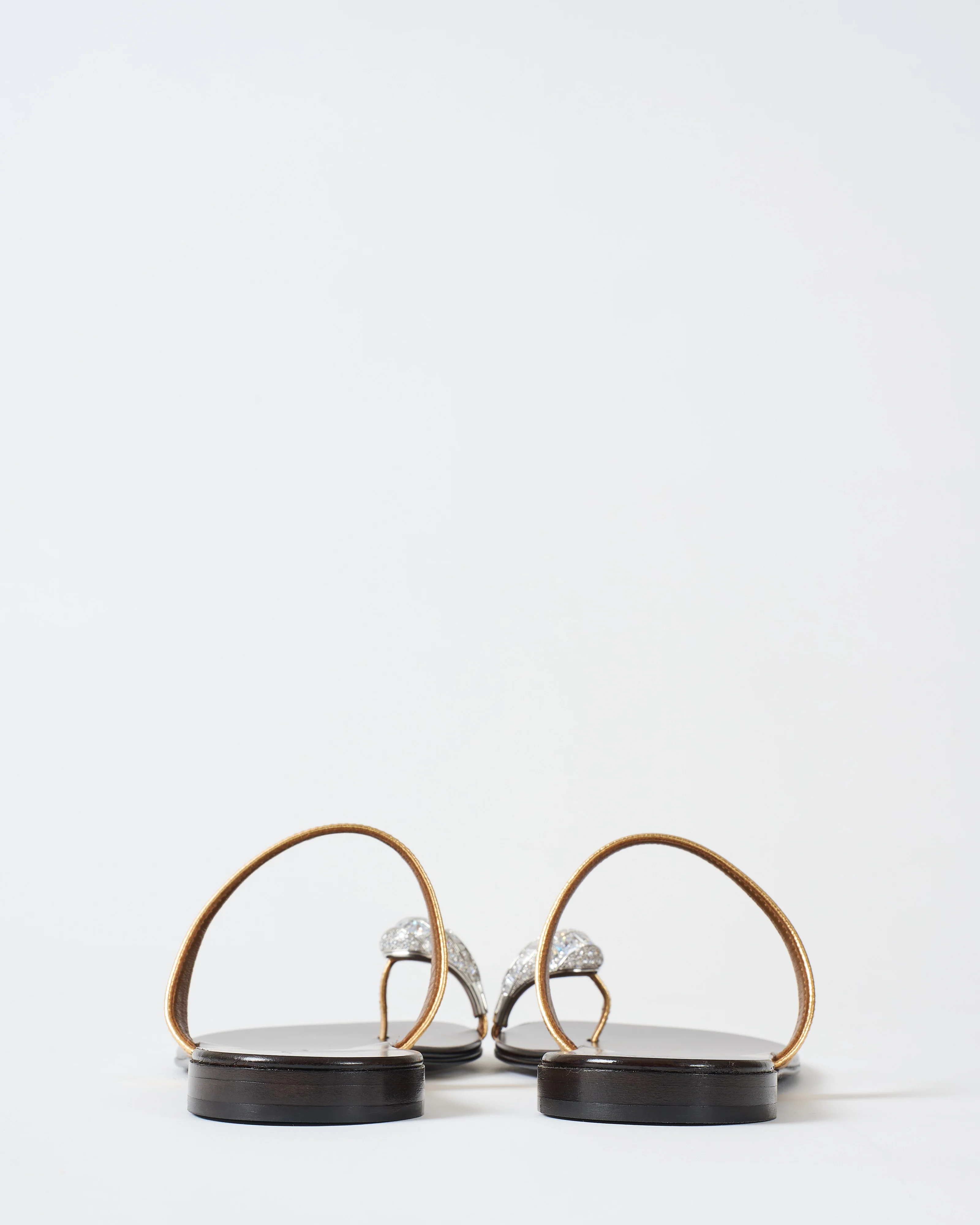 flat sandal w/ toe ring - Image 3