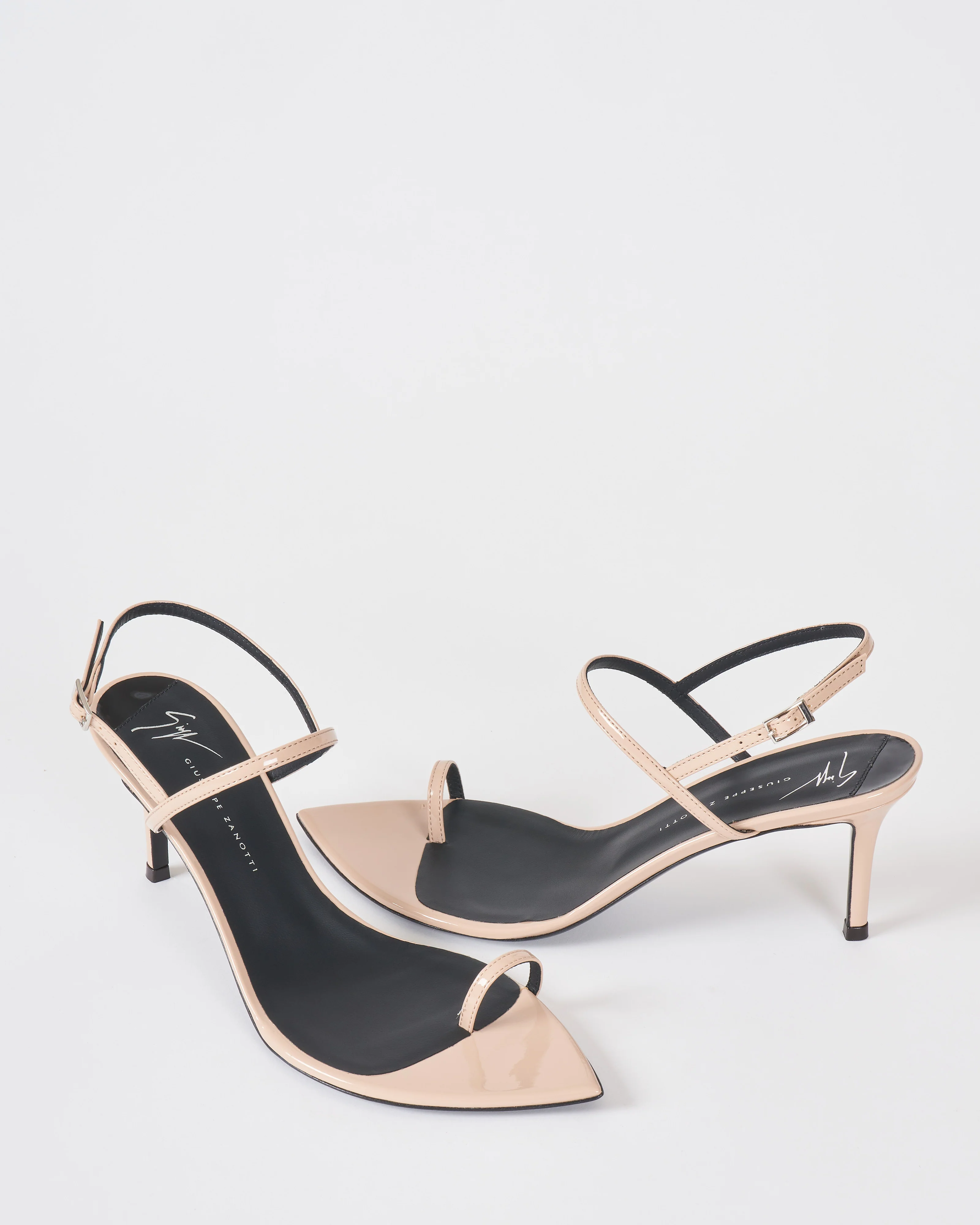 heeled sandal with pointed toe ring - Image 4