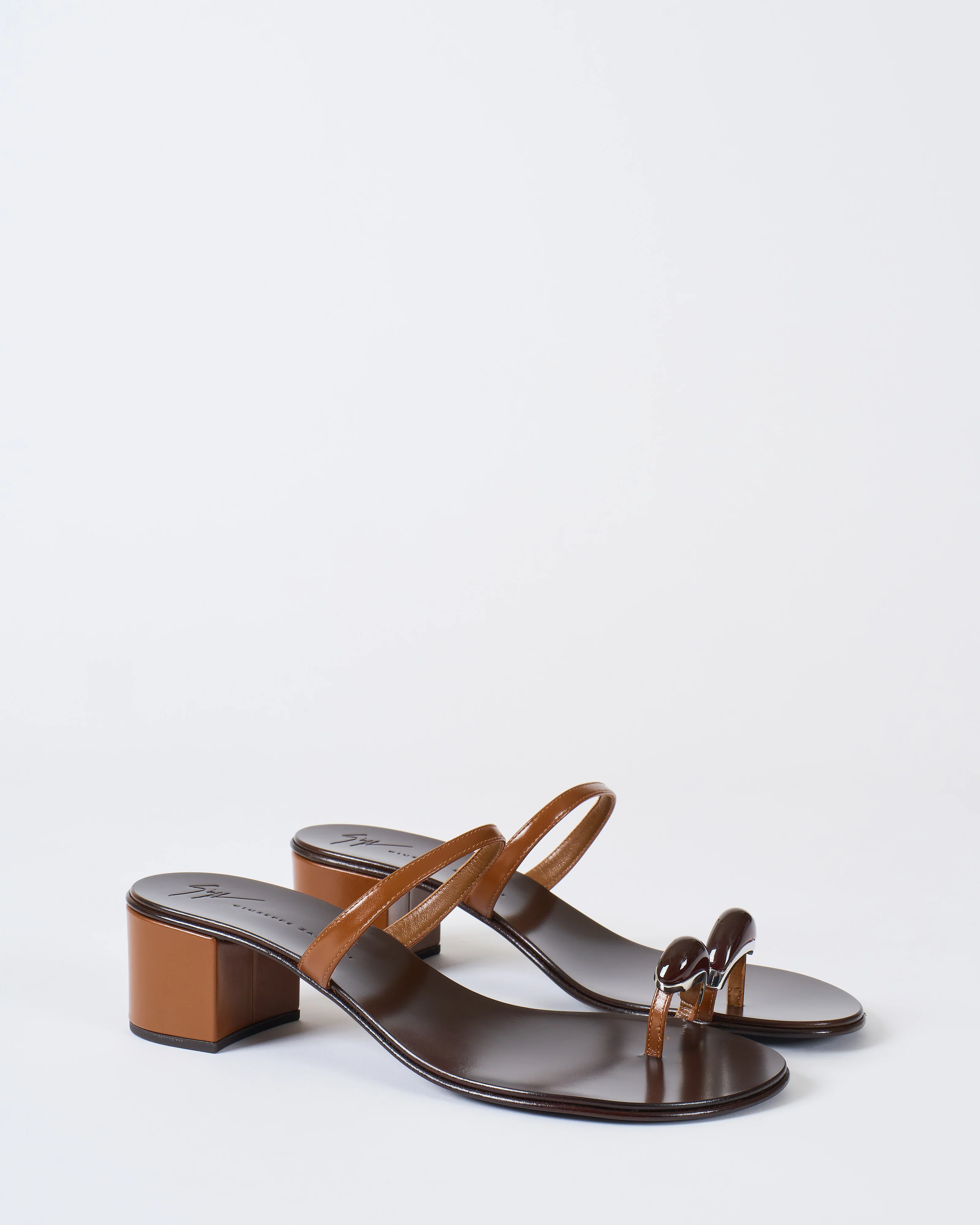 rock heel - Image 4