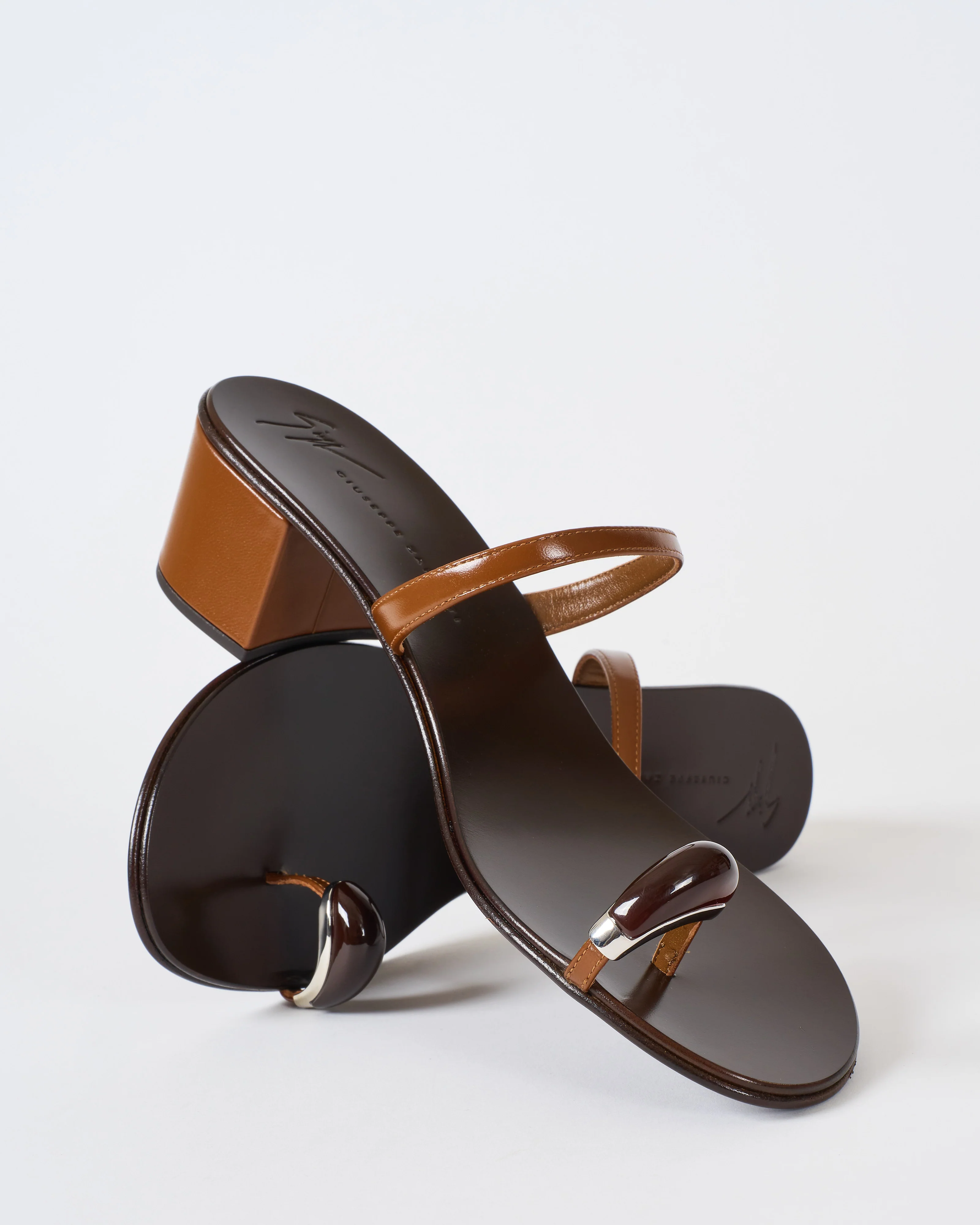 rock heel - Image 5