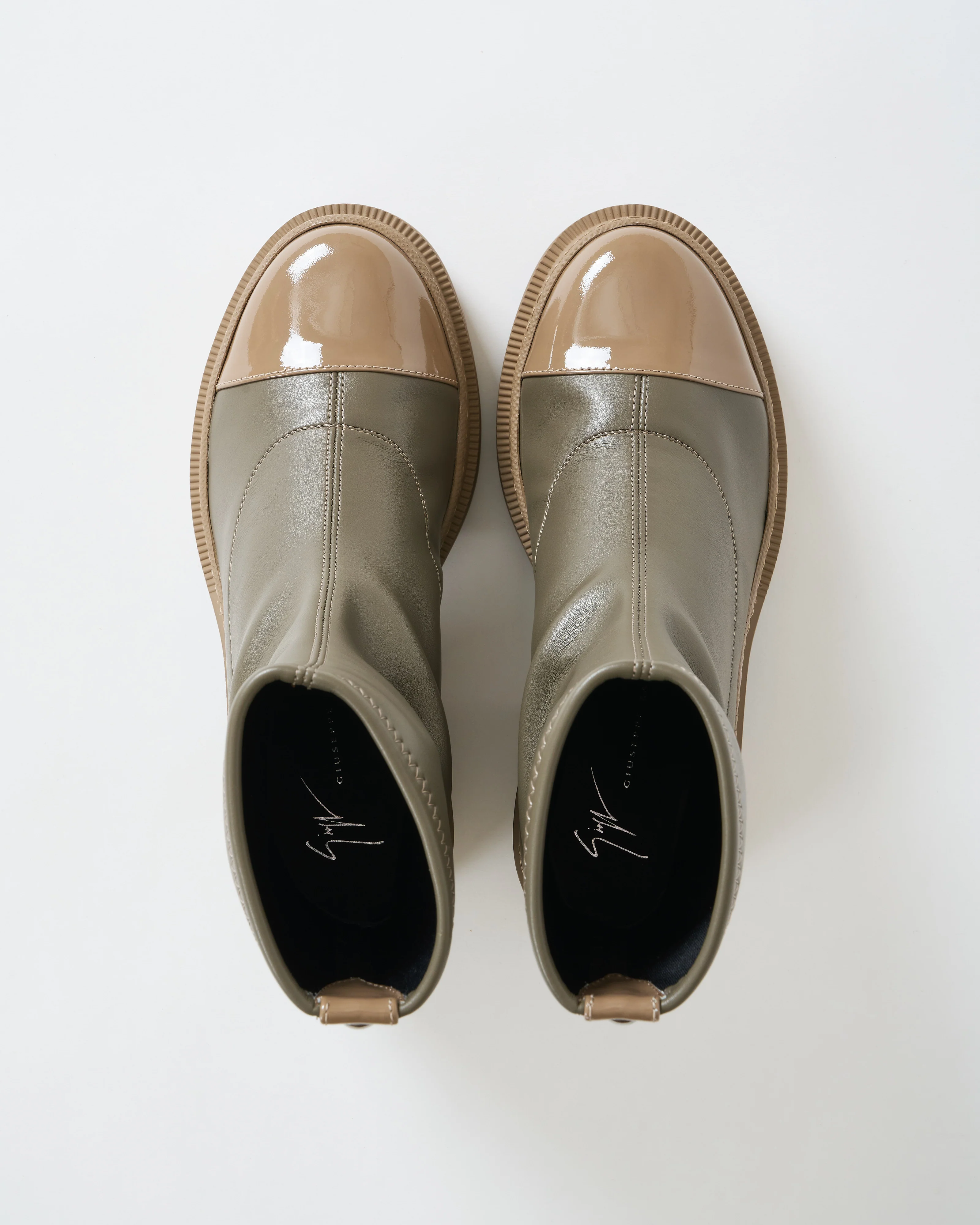 vernice barbaro stretch boot - Image 3