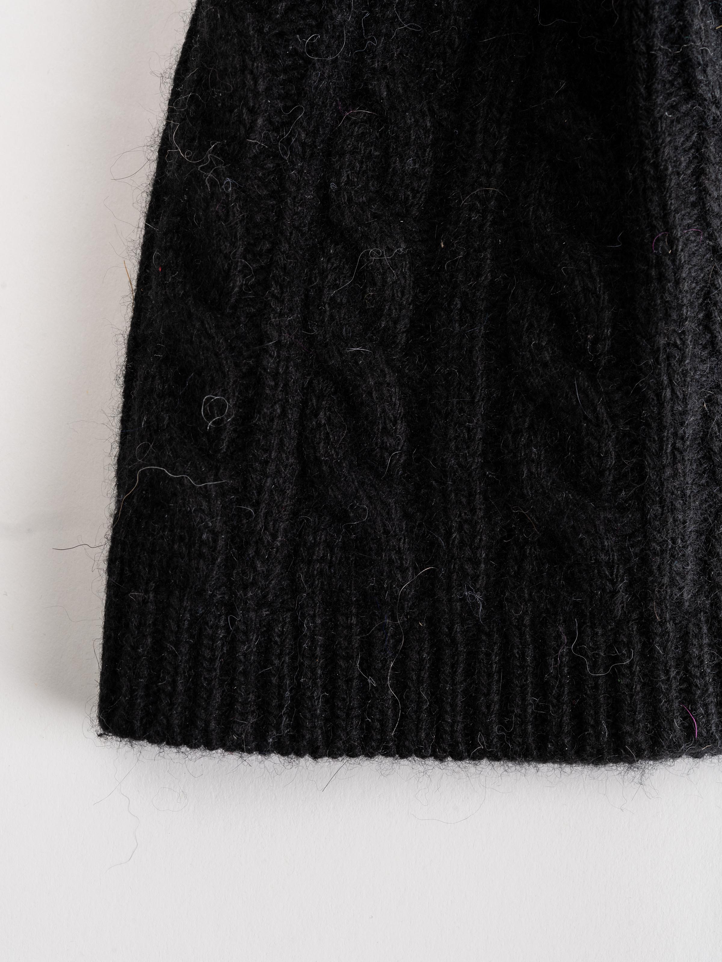 cable knit pom hat - Image 2