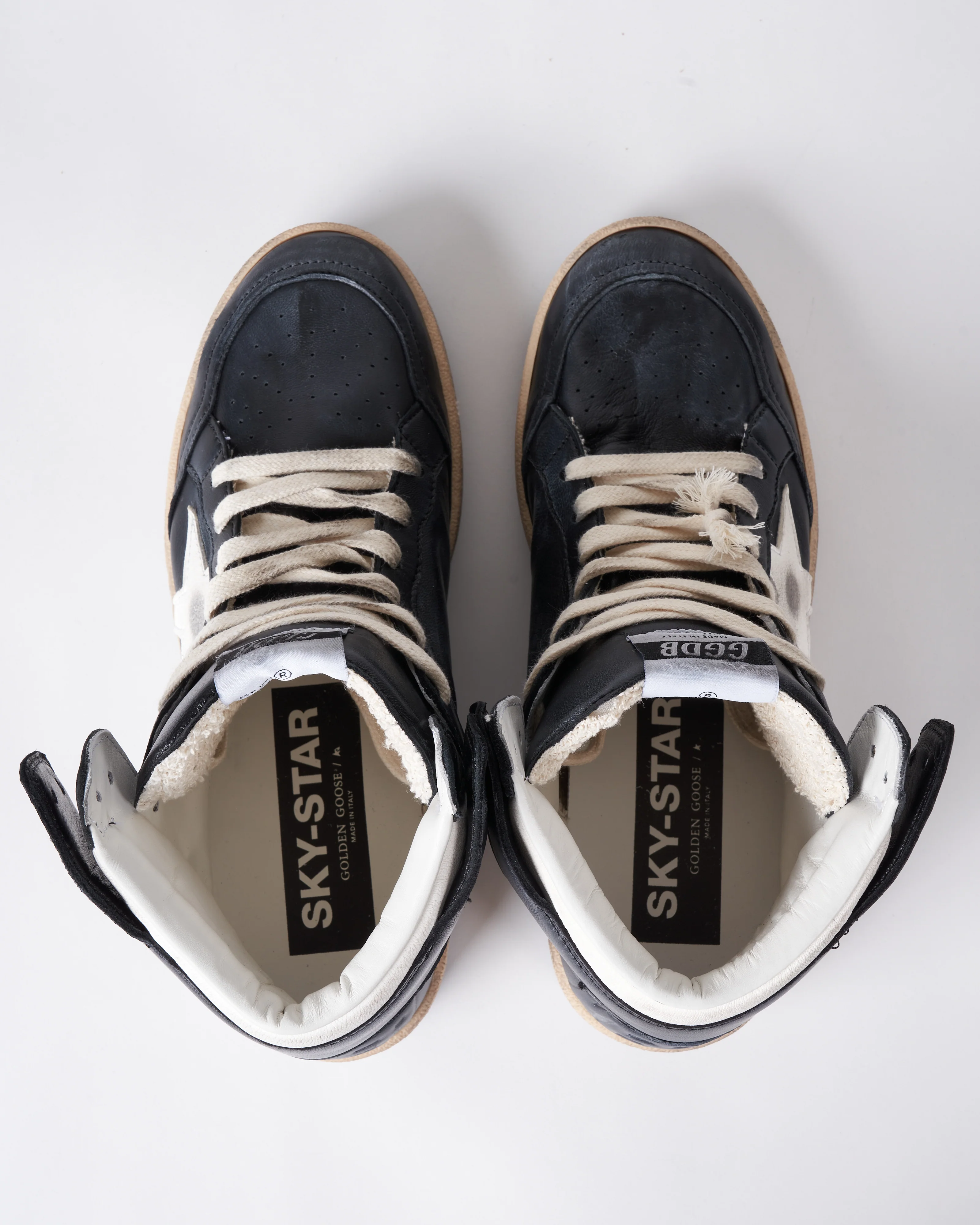 sky star nappa upper and star - black/white 80203 - Image 3