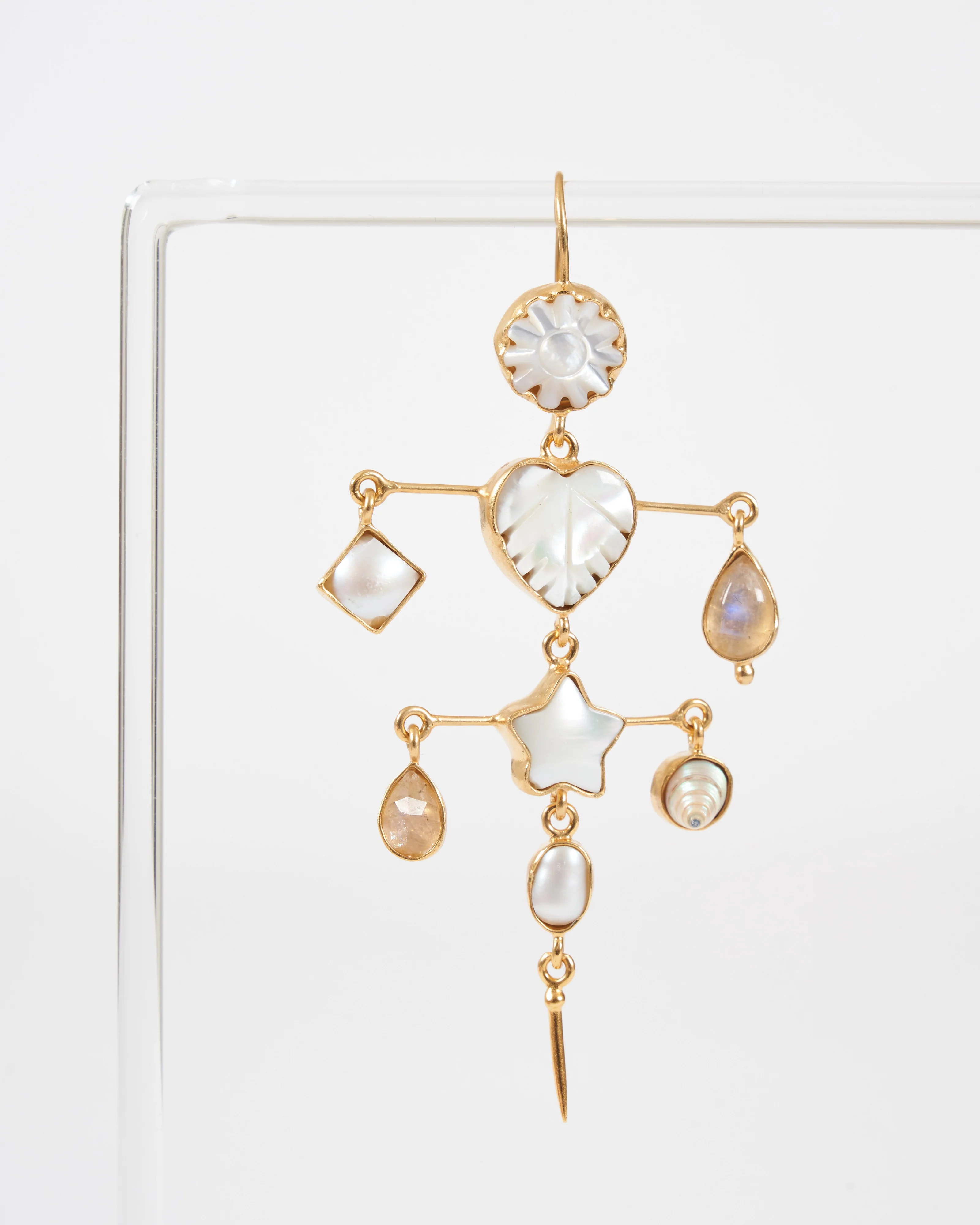 layered victorian drop earrings - gold/white - Image 4