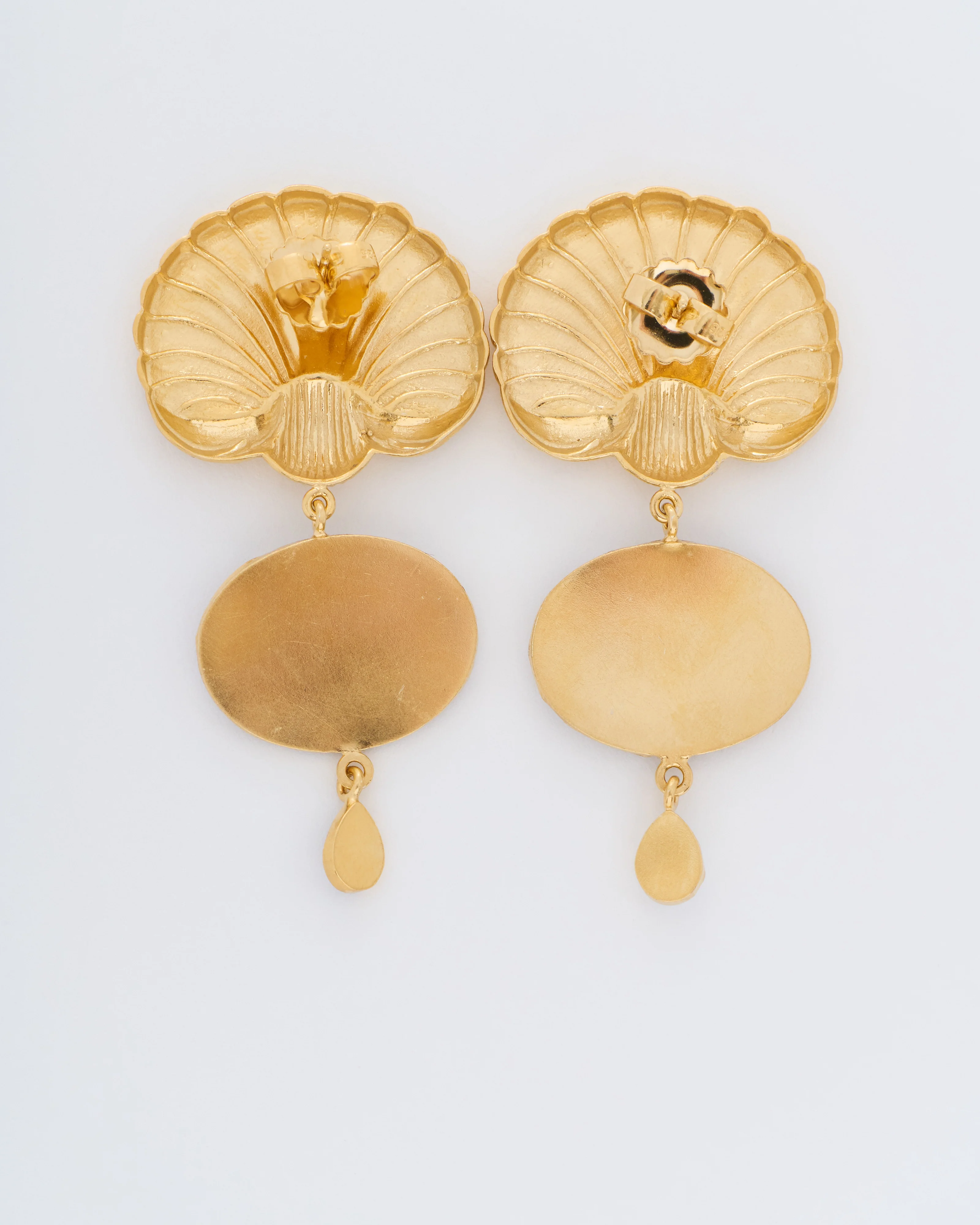 shell & cameo eye earrings - Image 4