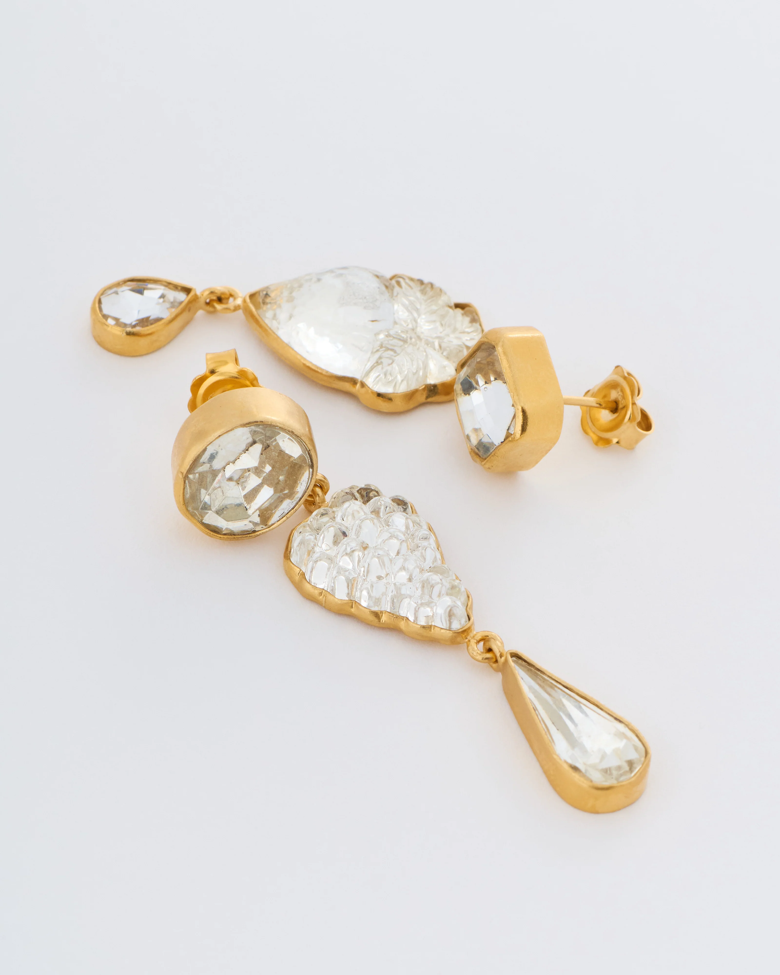 three charm vintage crystal earrings - Image 4
