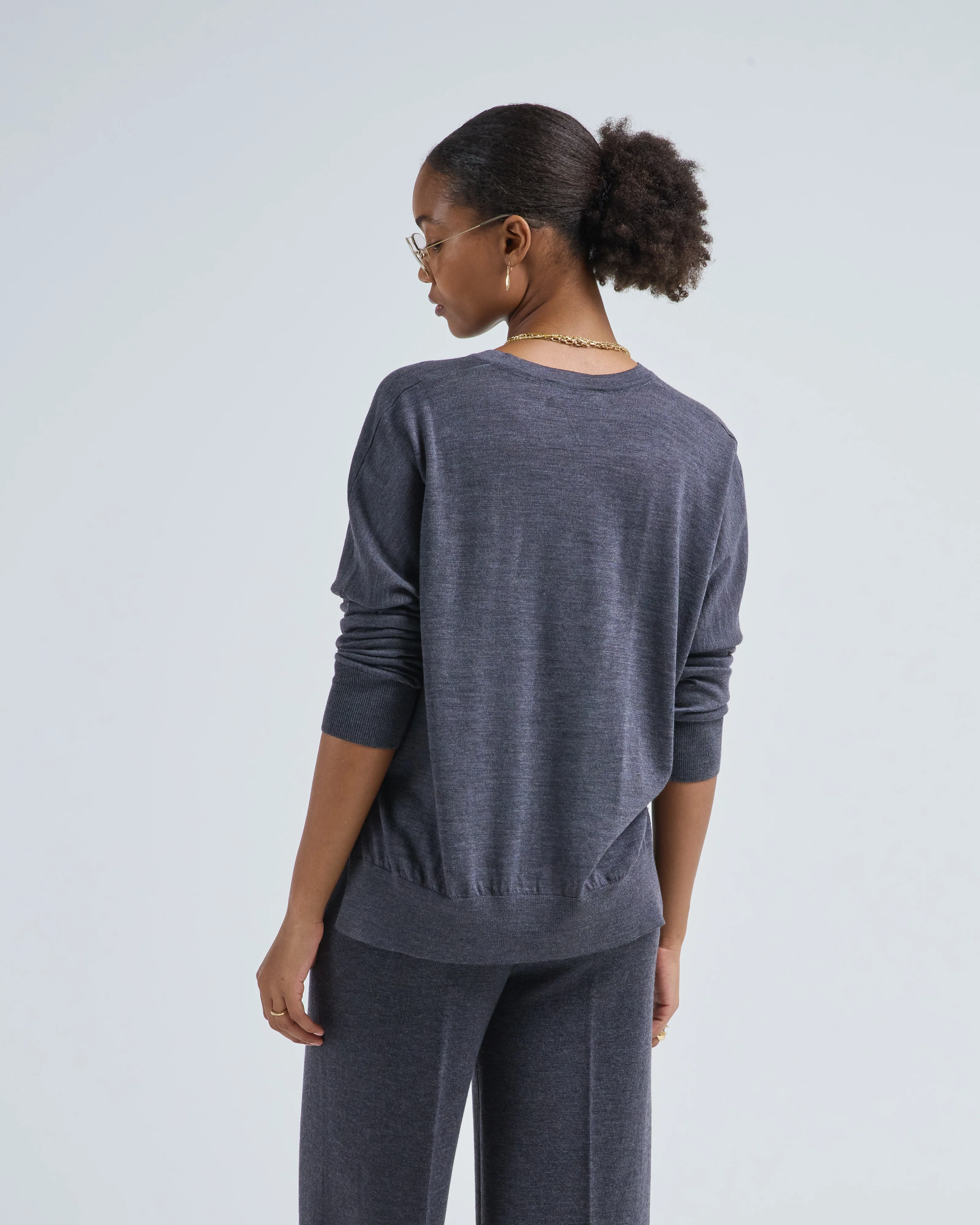 boxy merino v-neck - Image 4