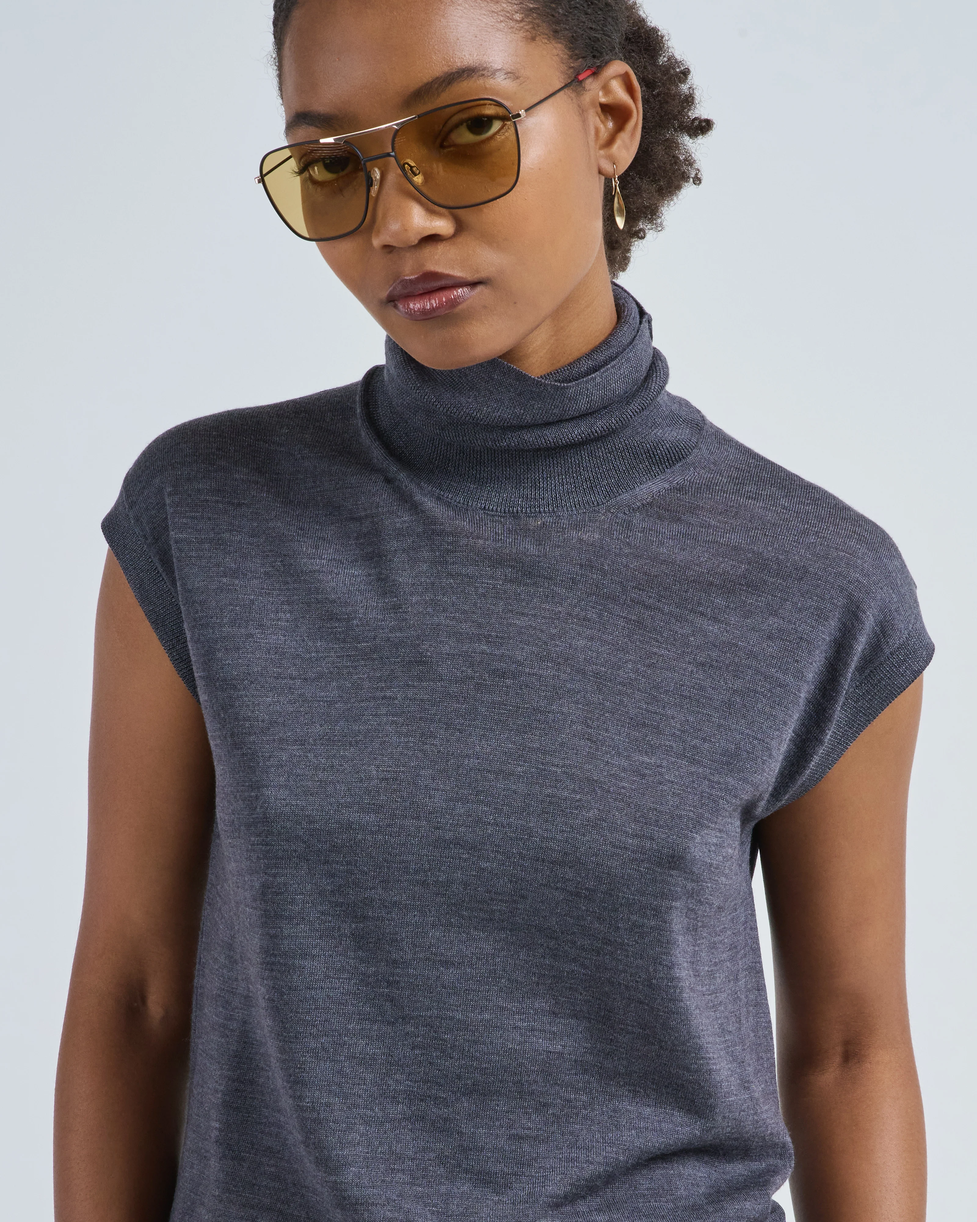 sleeveless merino turtleneck - Image 5
