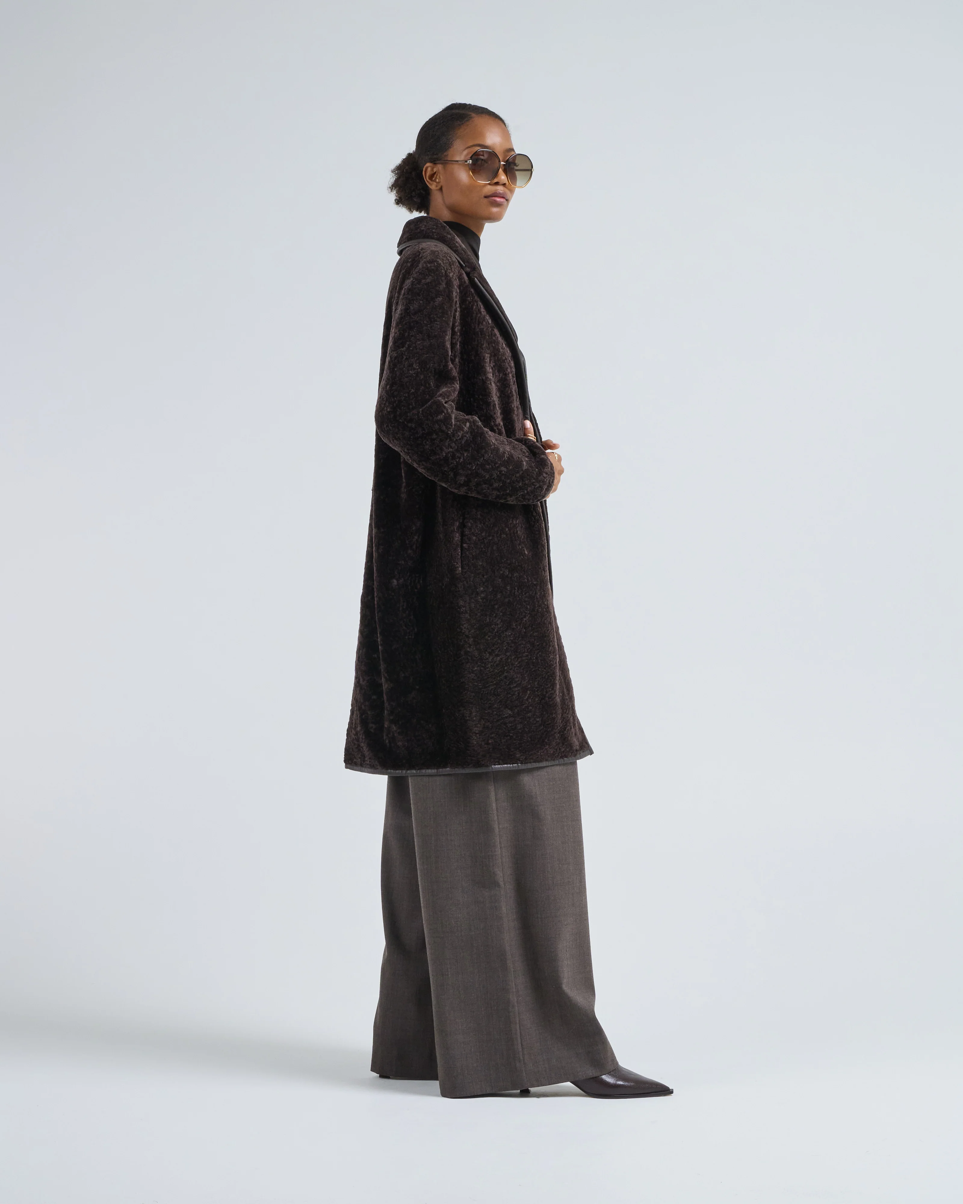 knee length shearling coat - Image 5