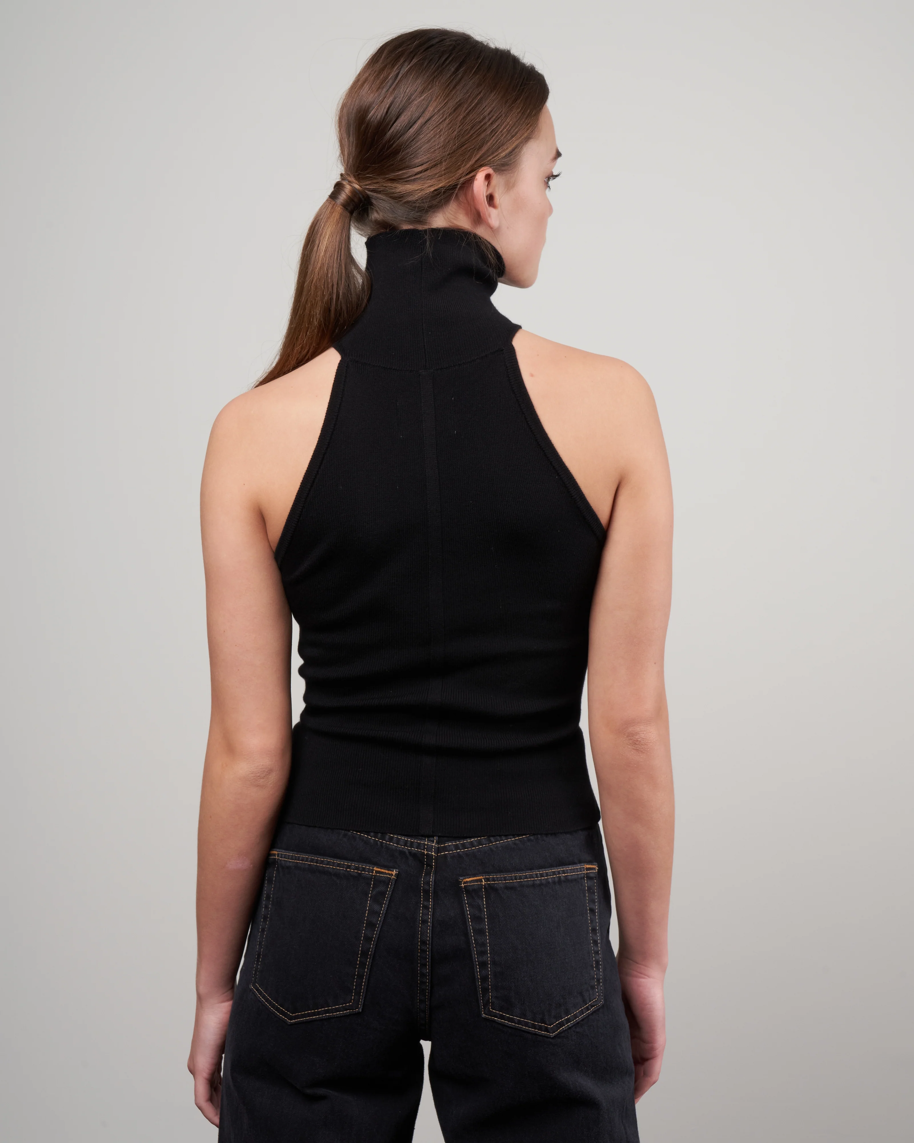 keith sleeveless turtleneck top - black - Image 4