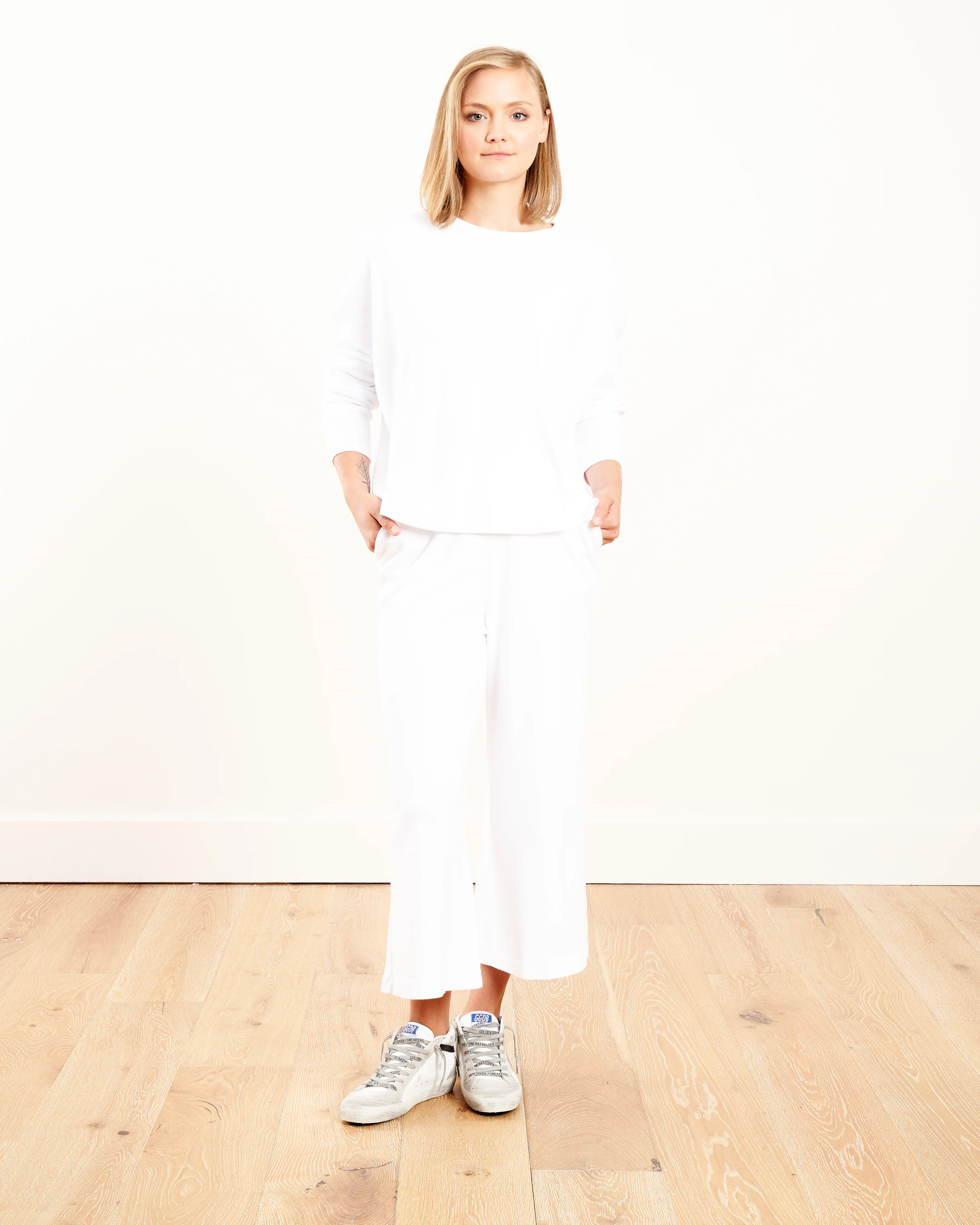 oversized cropped pullover - white