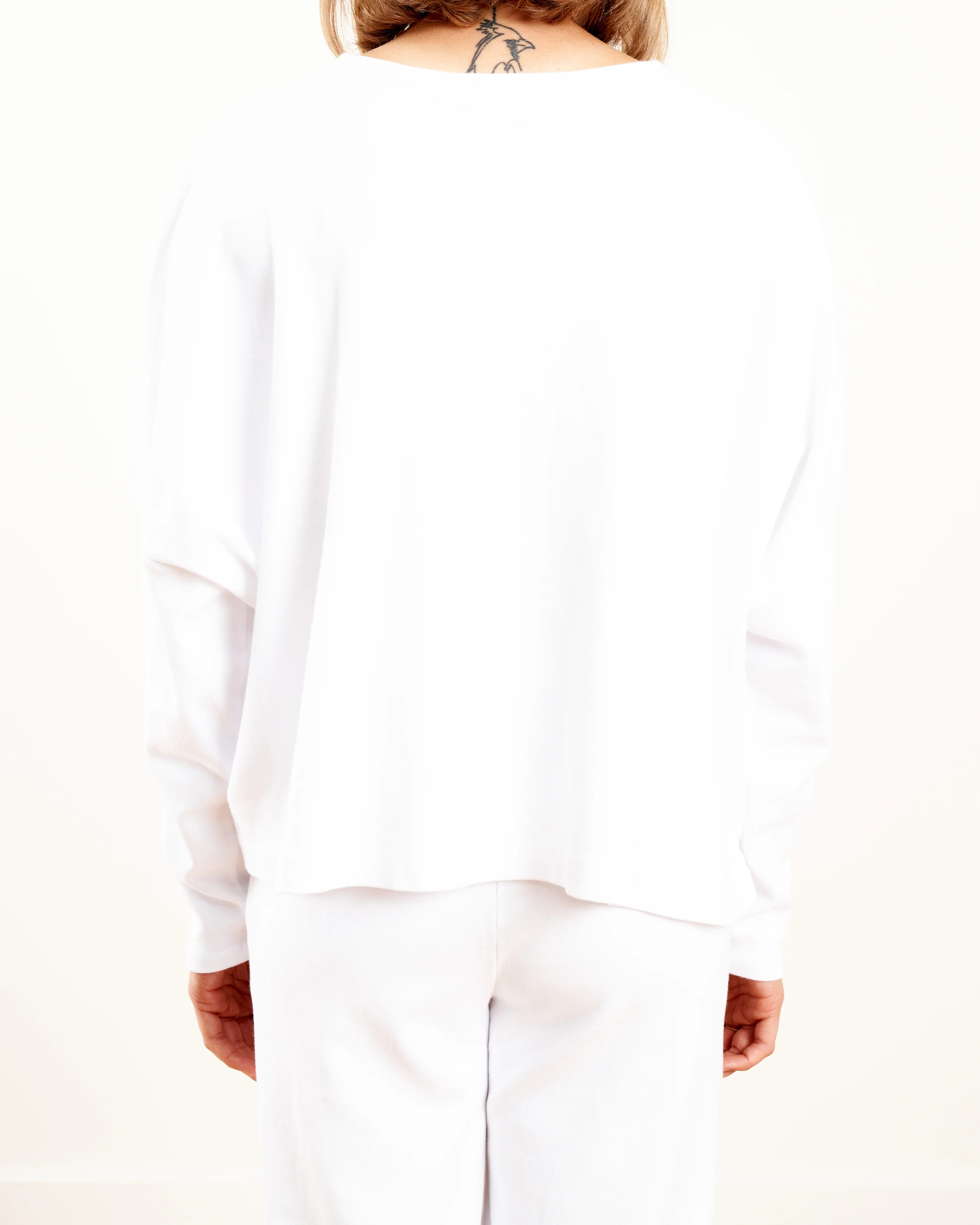 oversized cropped pullover - white - Image 5