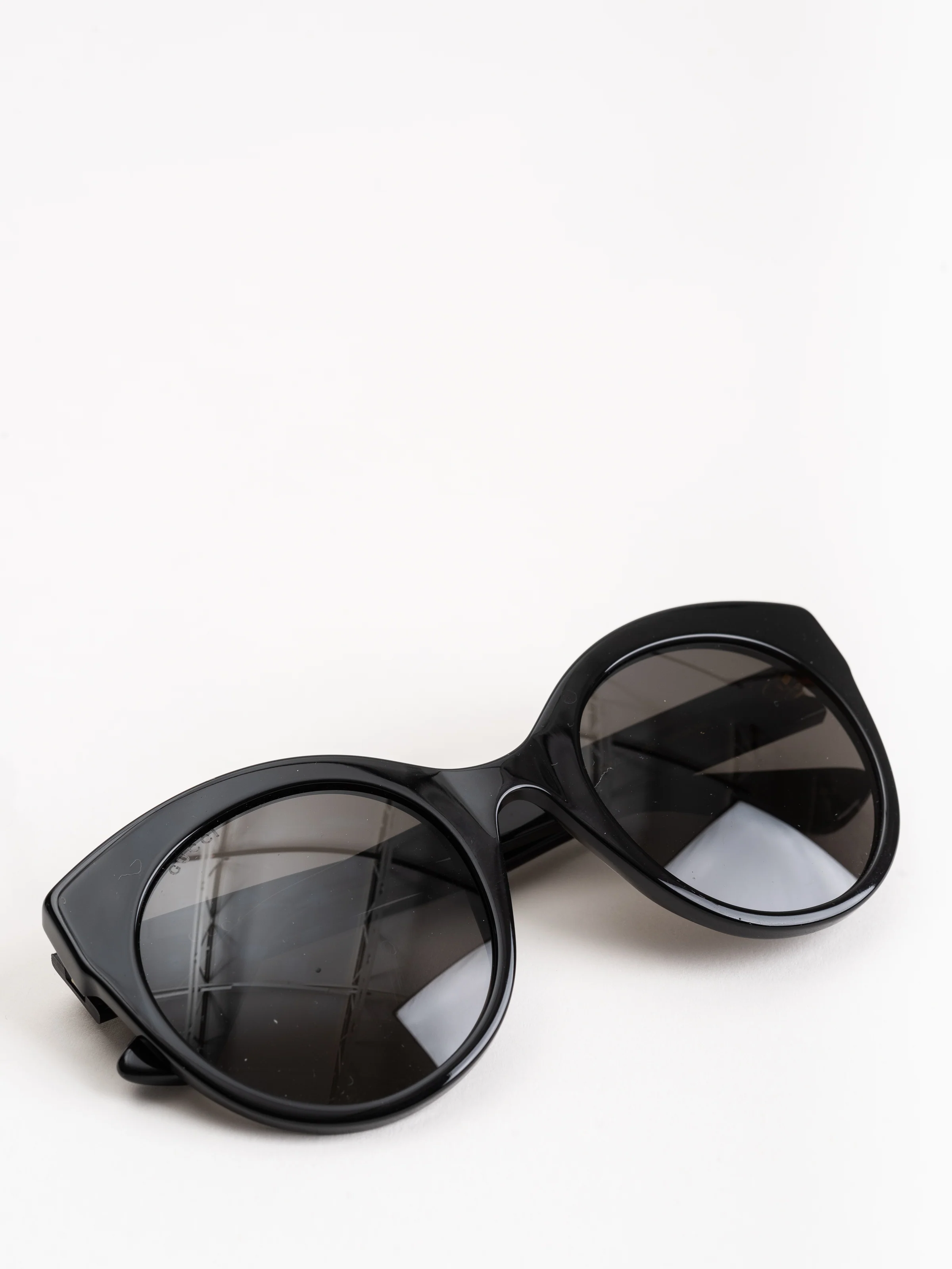 GG0028S sunglasses - Image 5