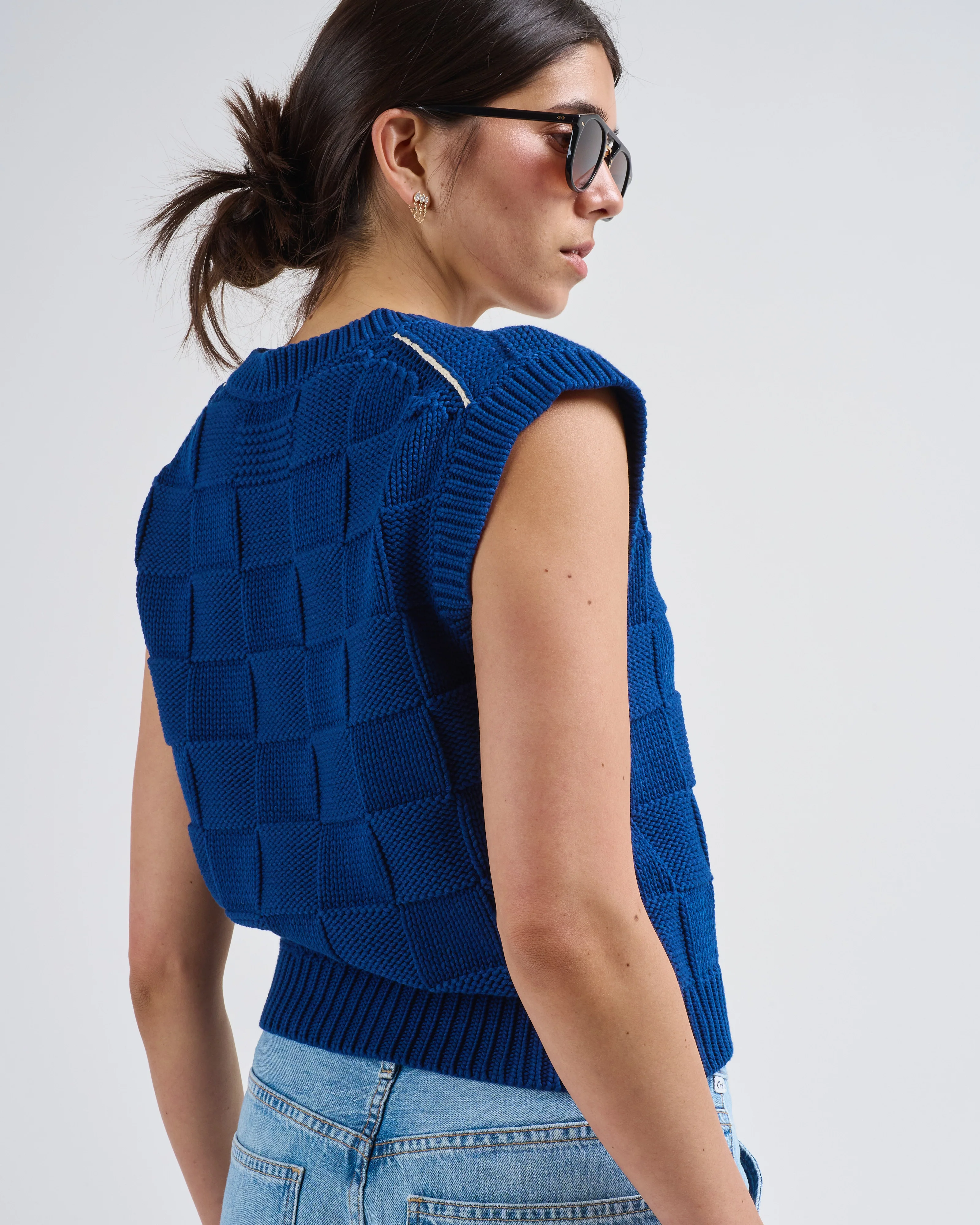 checker vest - Image 2