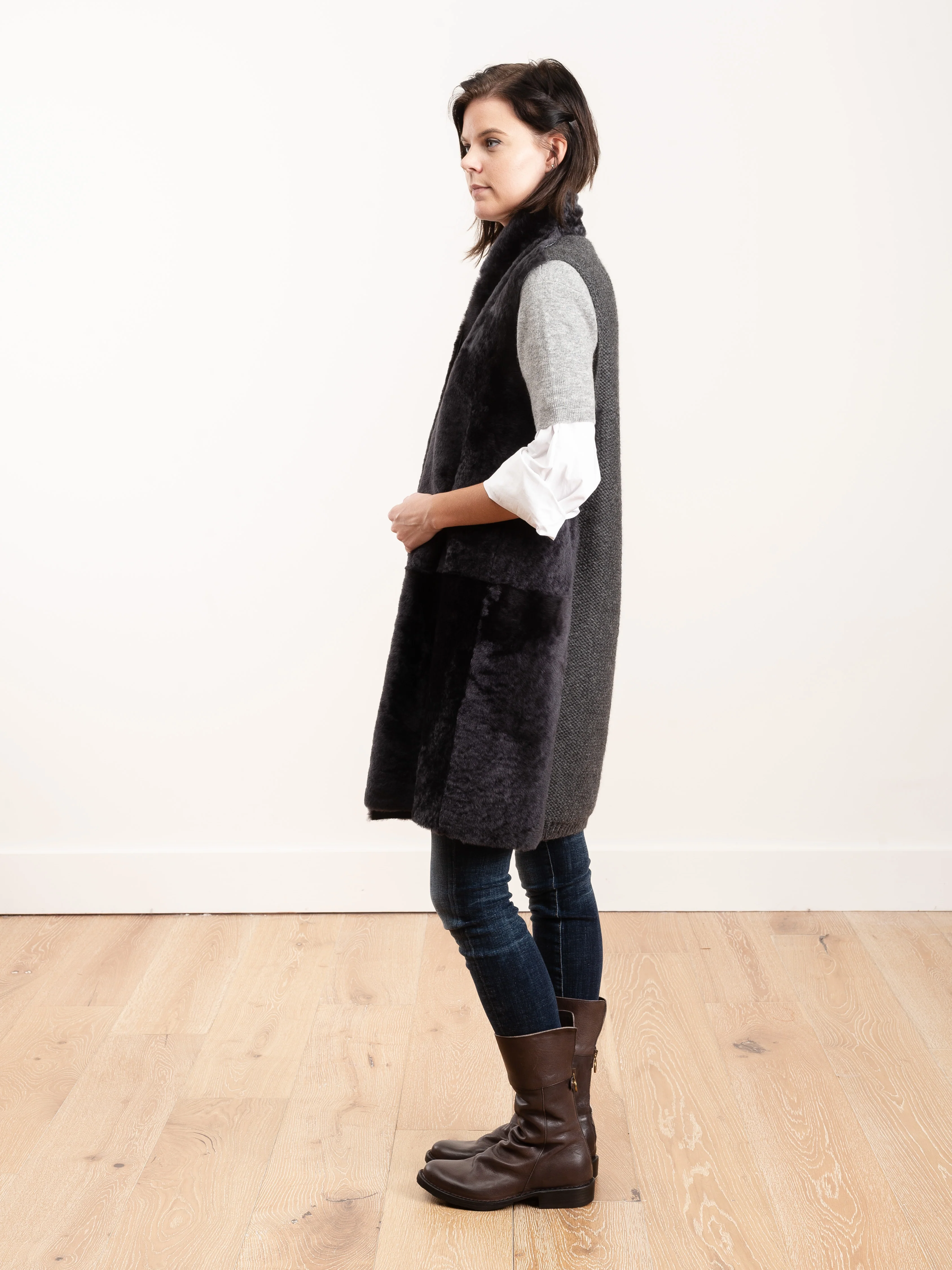 back knit and shearling crombie gilet - graphite - Image 3