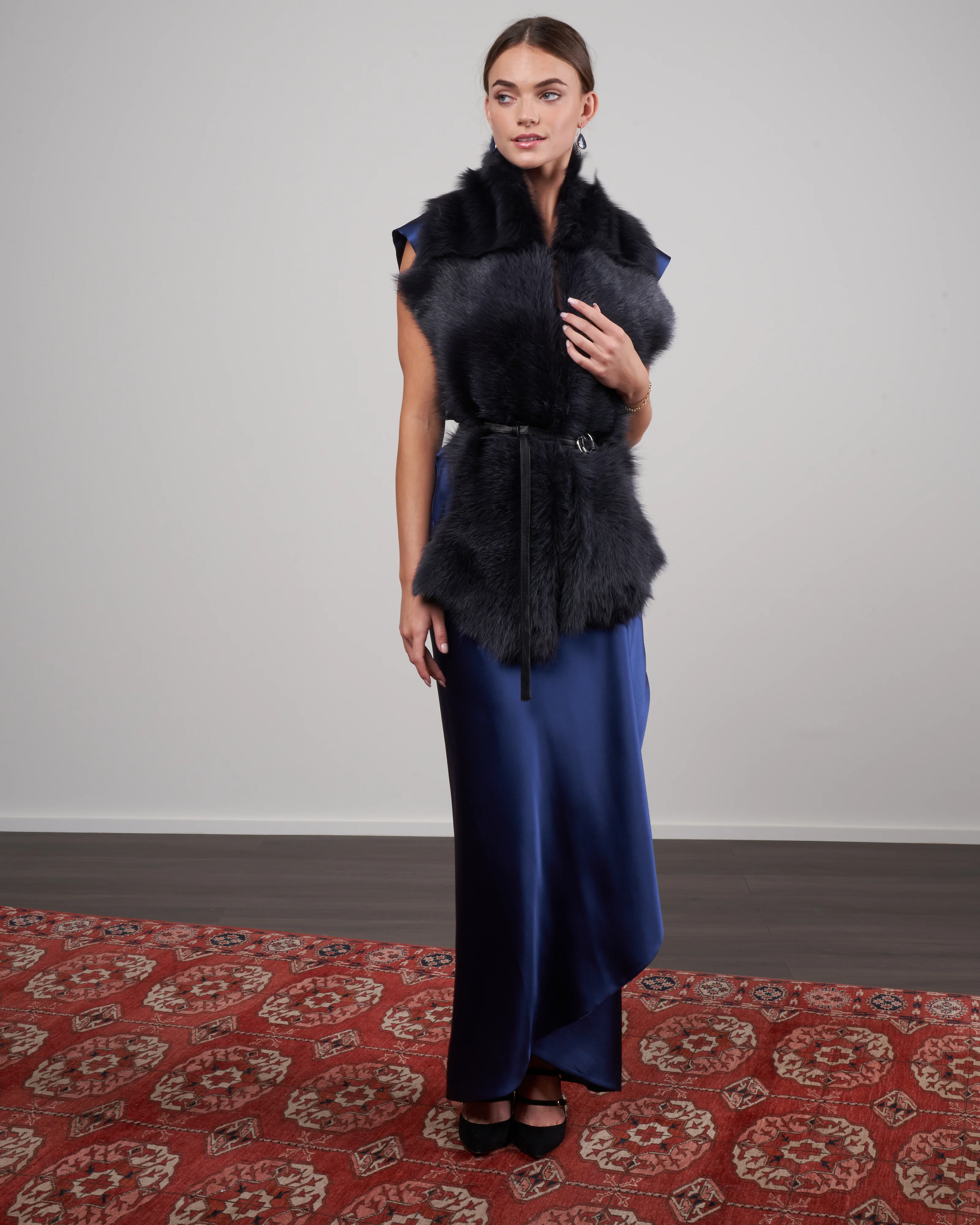 long shearling scarf with detachable belt - black - Image 2