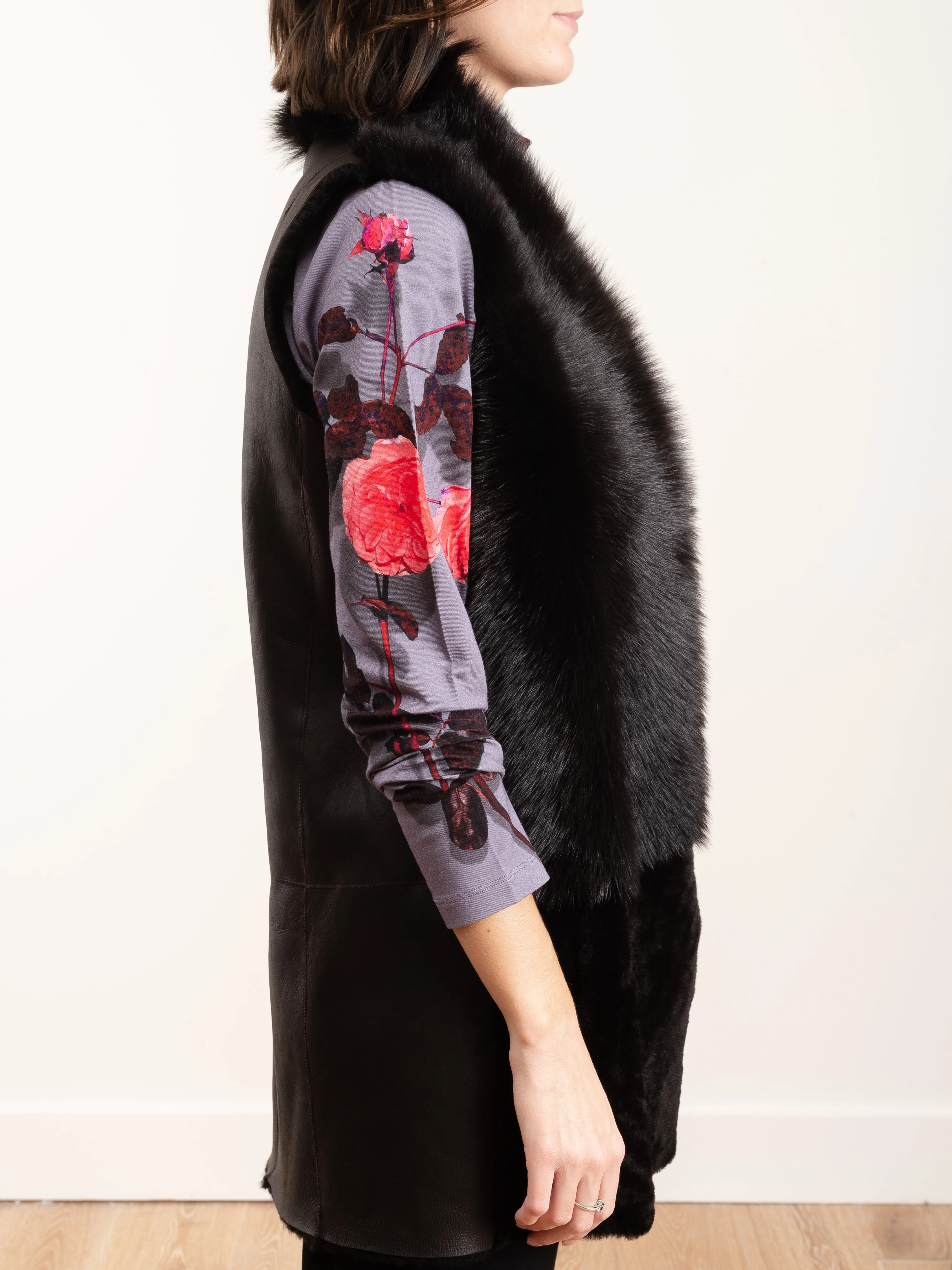 long stand collar shearling gilet - vole - Image 4