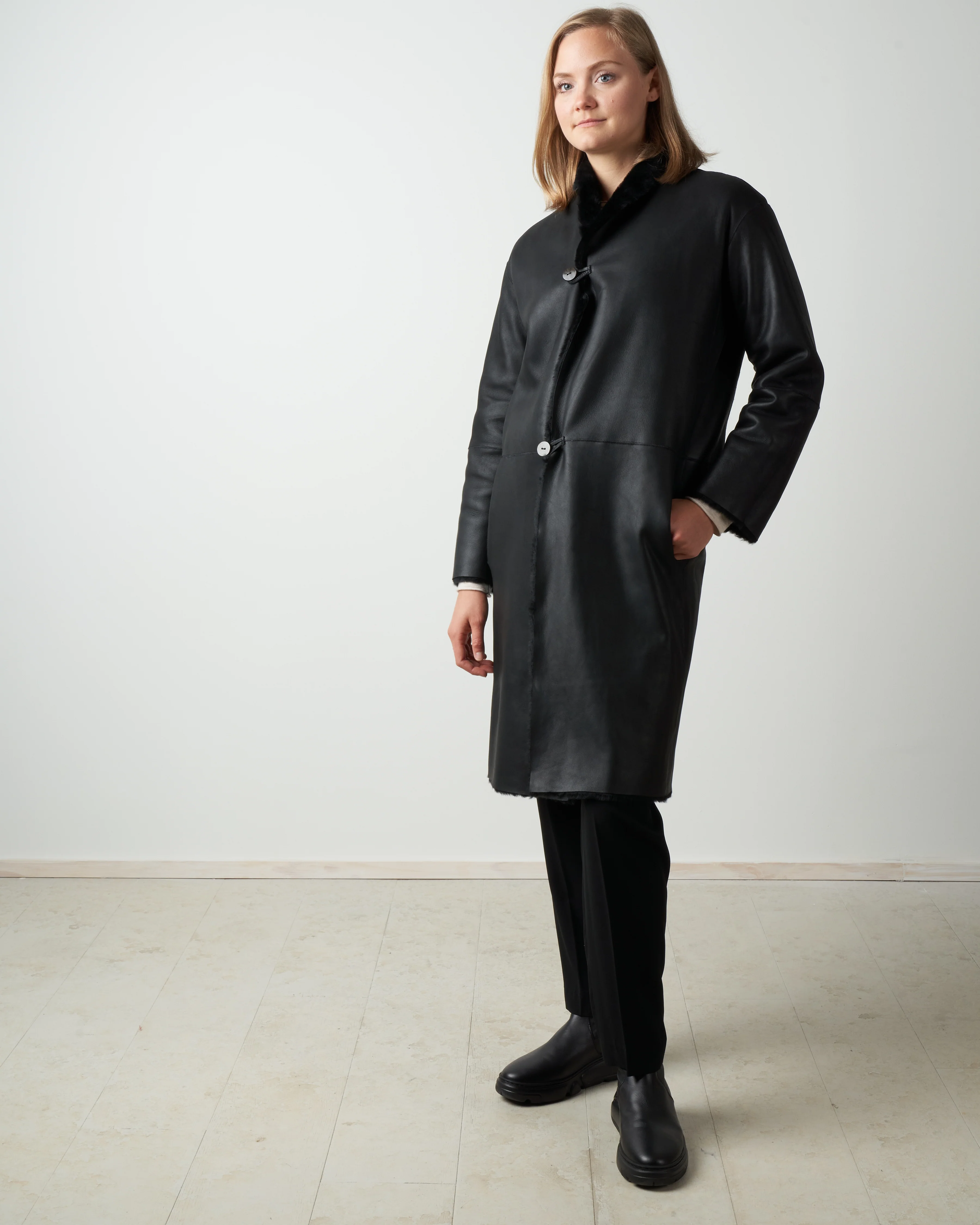 shearling coat merinillo - black - Image 4