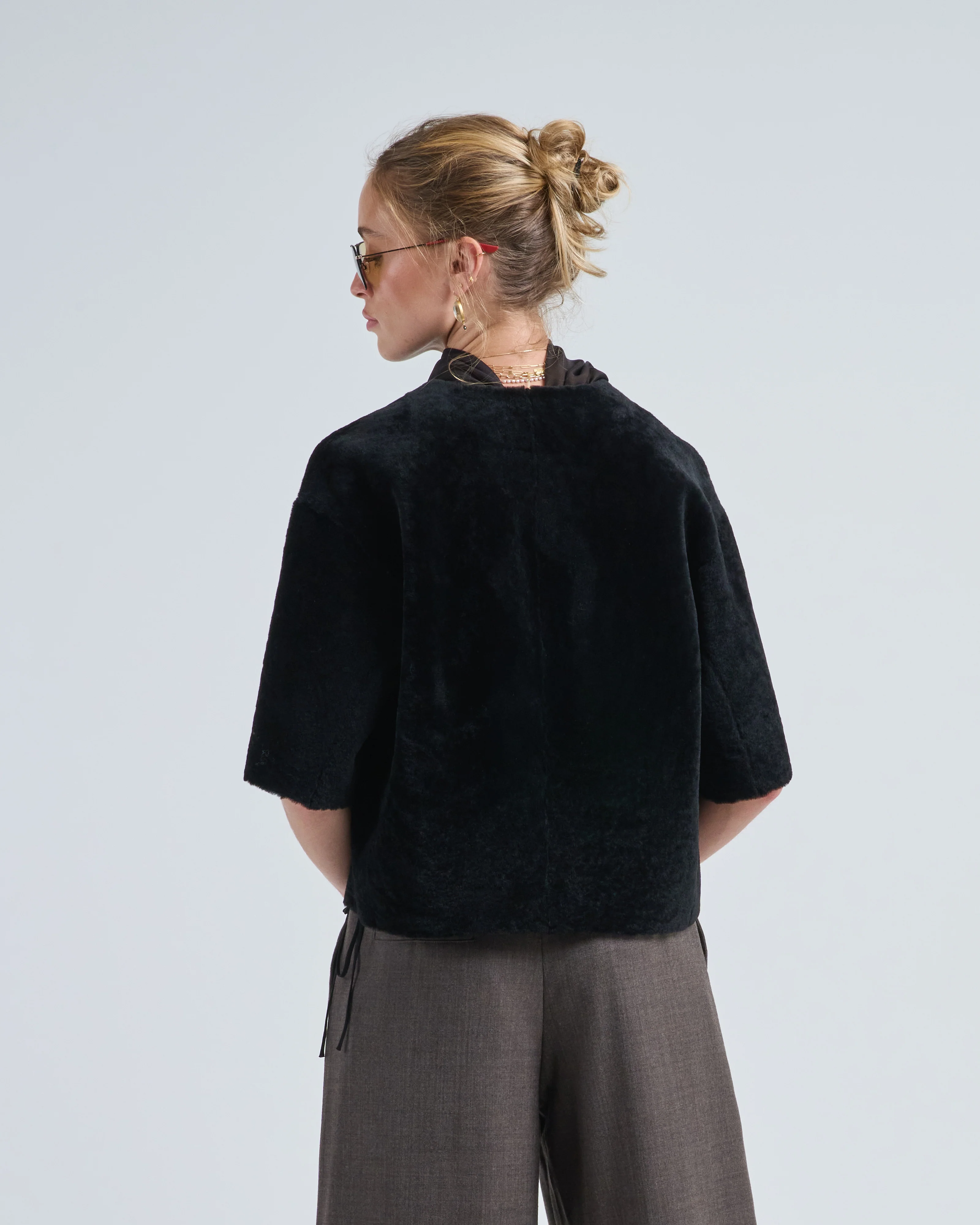 short sleeve v neck cardigan - Image 6