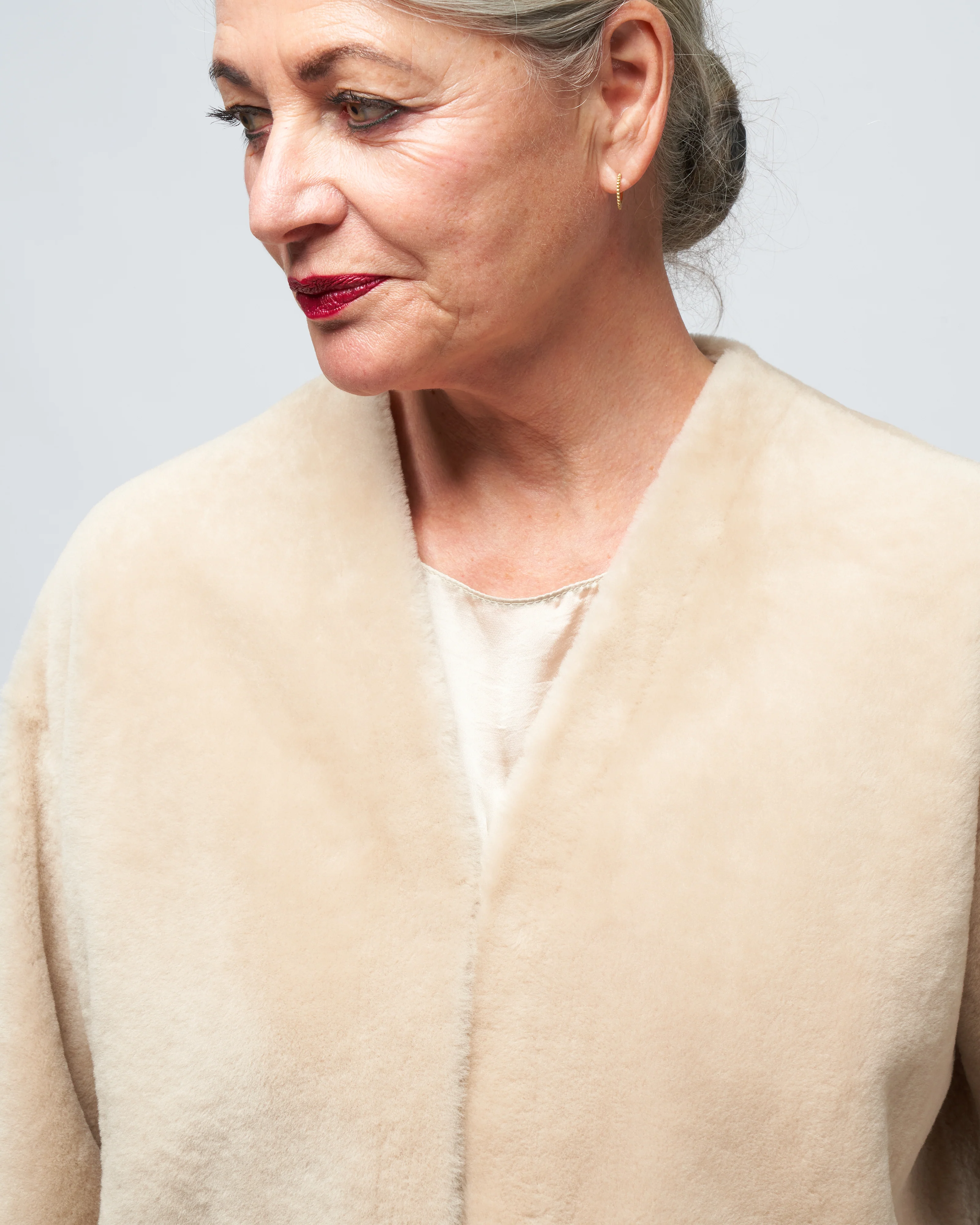 v neck shearling cardigan - Image 5