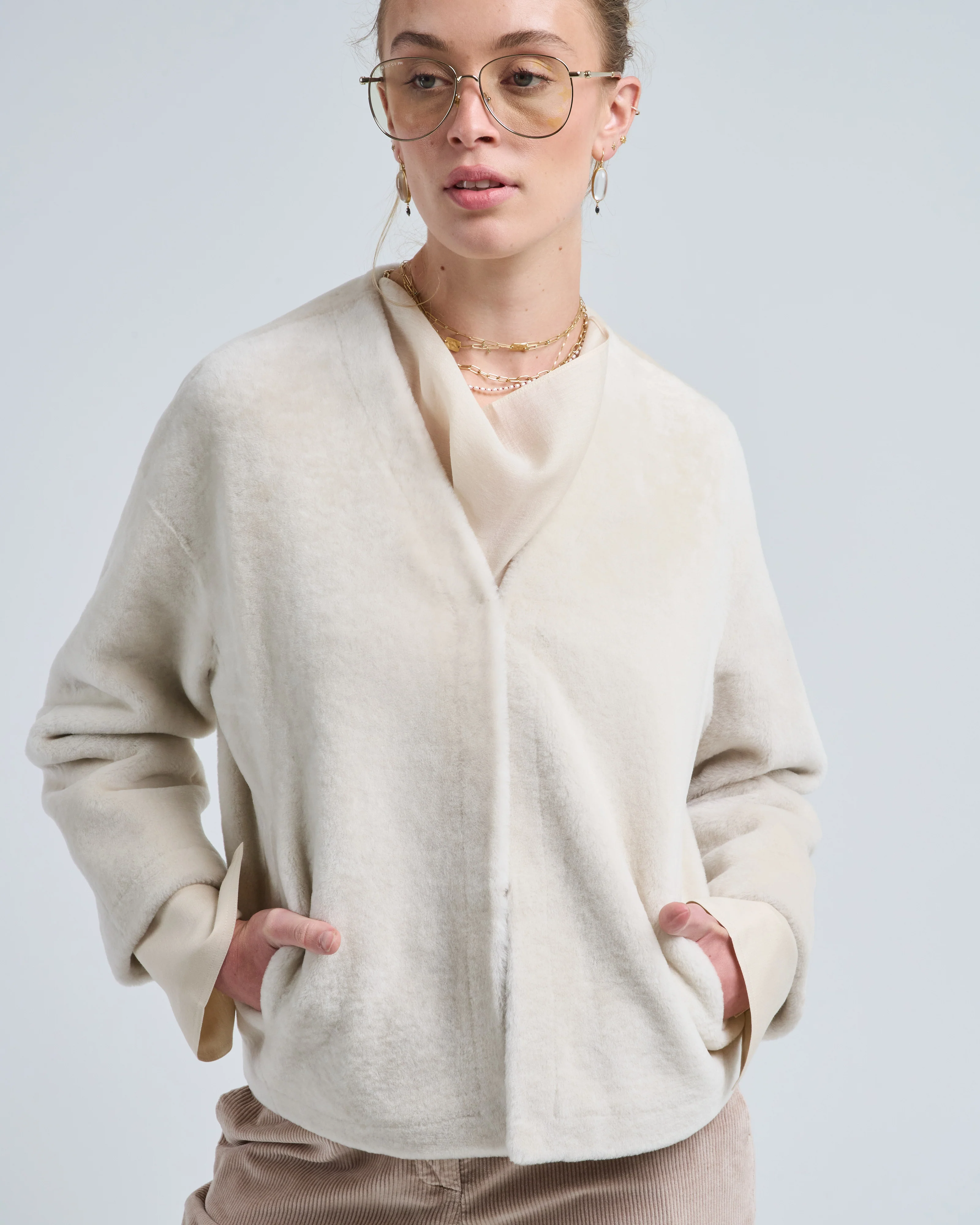 v neck shearling cardigan jacket - Image 6