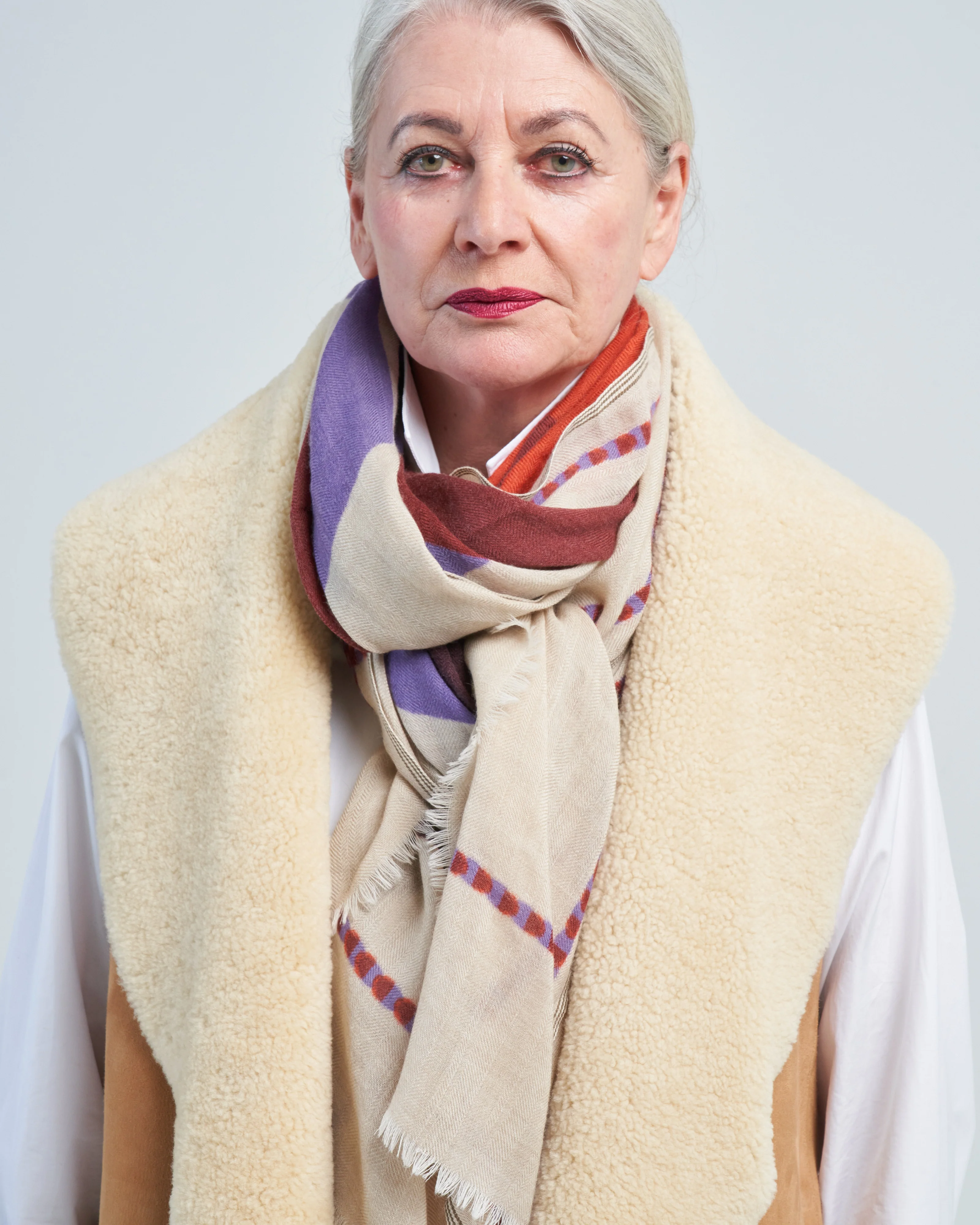 wide collared shawl gilet - Image 5