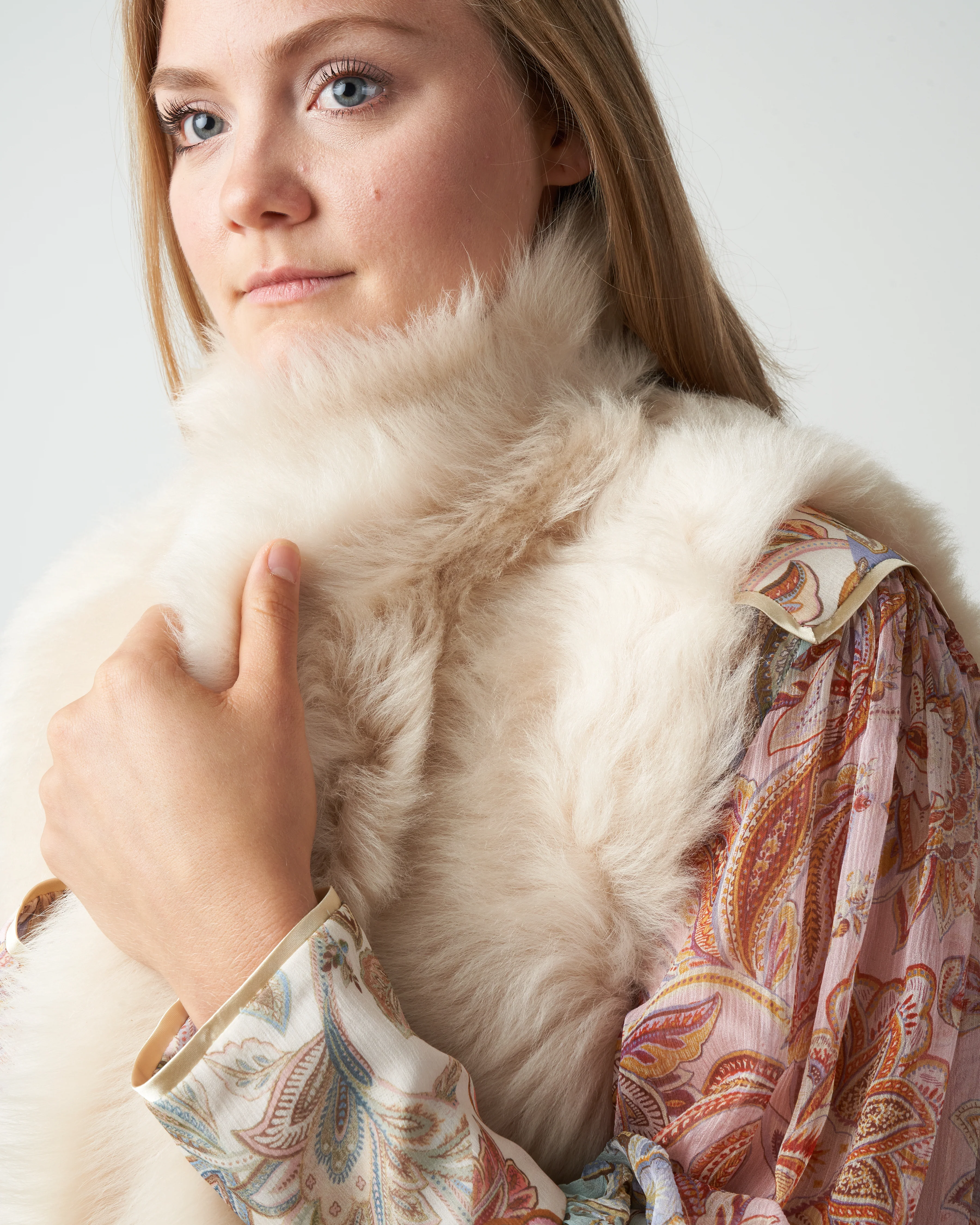 toscano rough cut gilet - buttermilk - Image 5