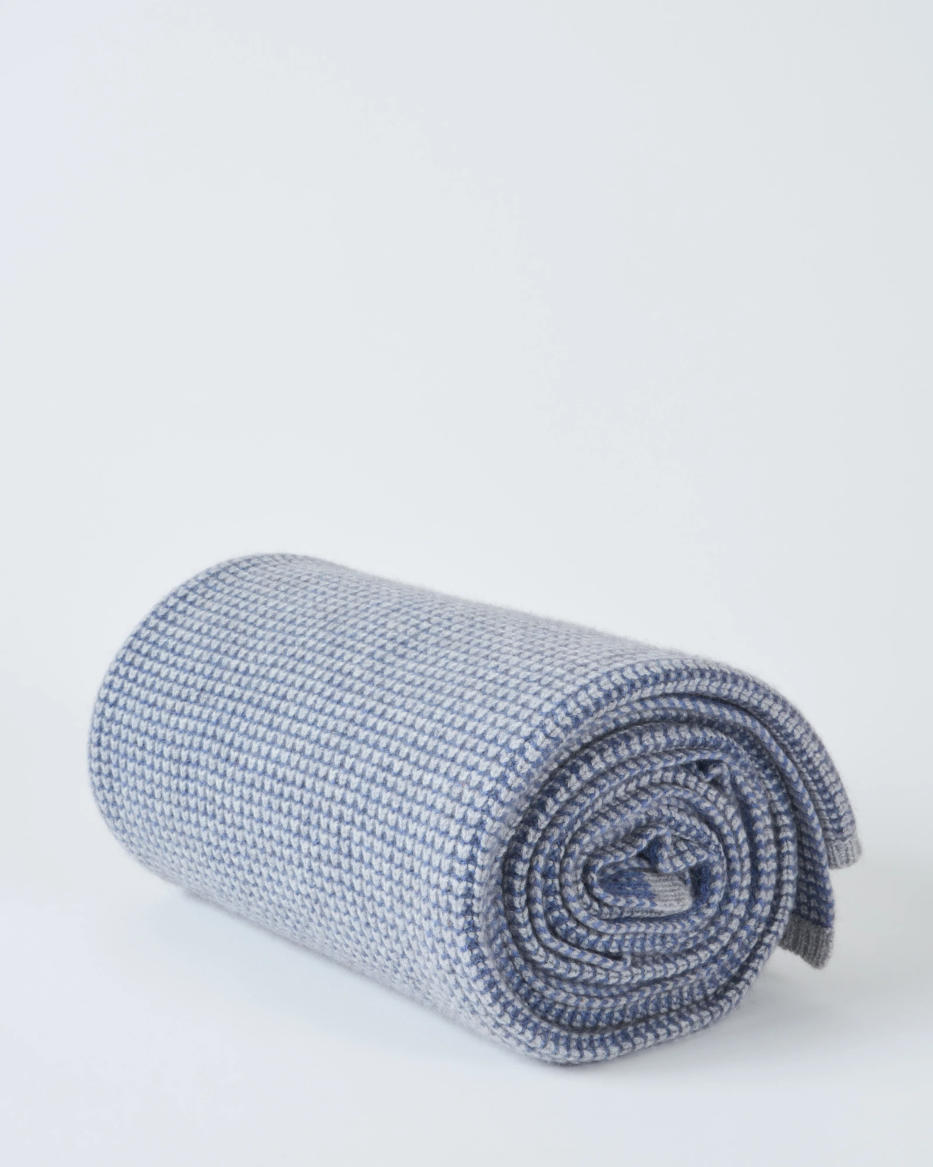 waffle knit cashmere throw - Image 4