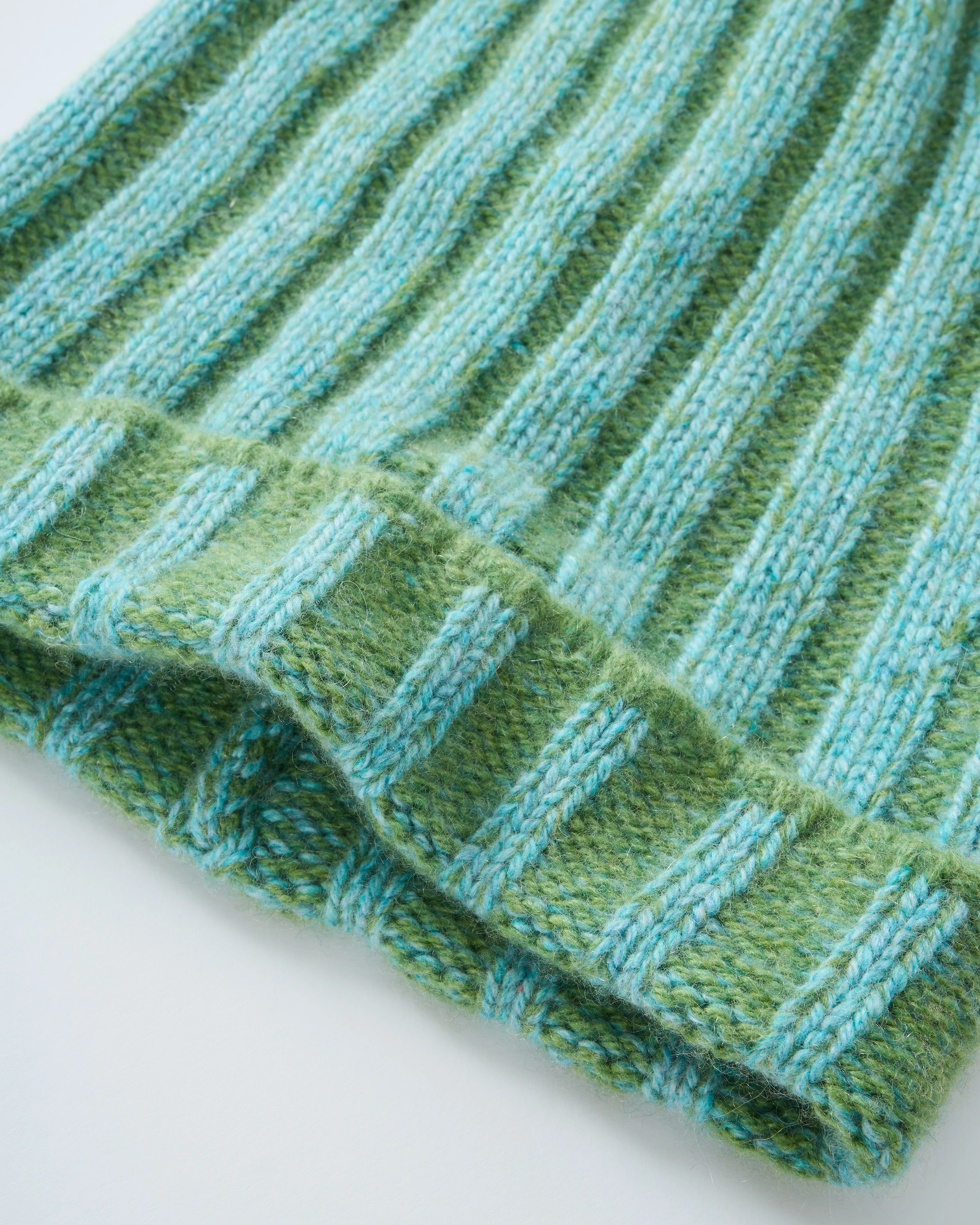 cashmere ribbed beanie - Image 2