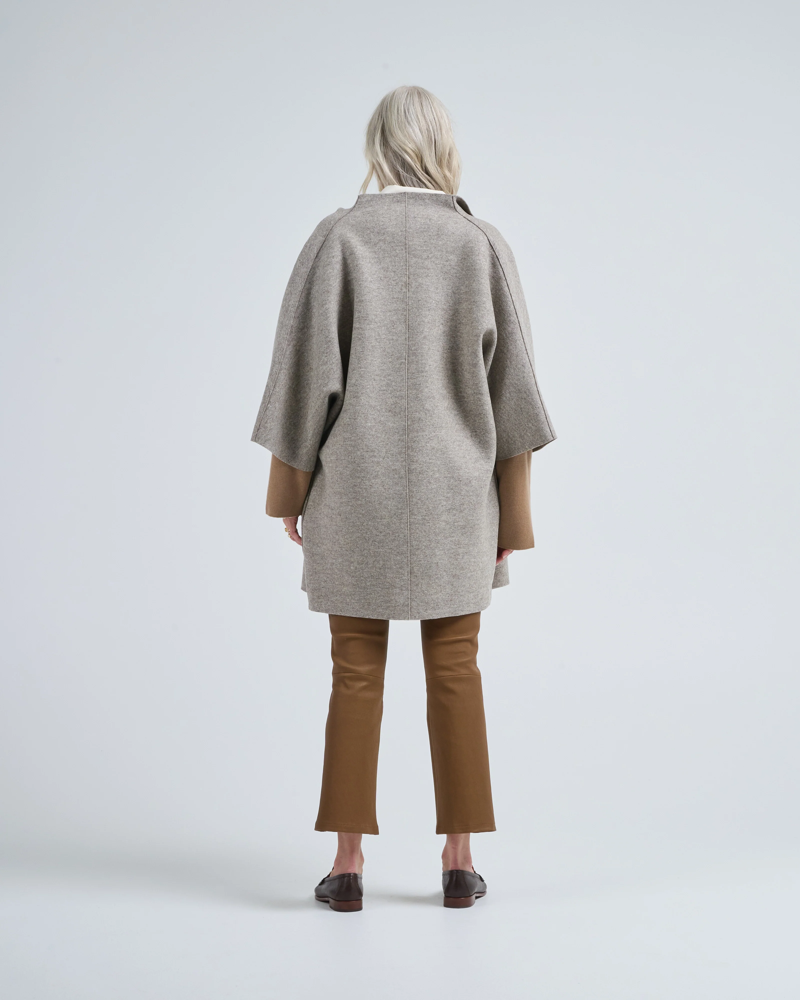 women kimono mantle pressed wool - Image 5