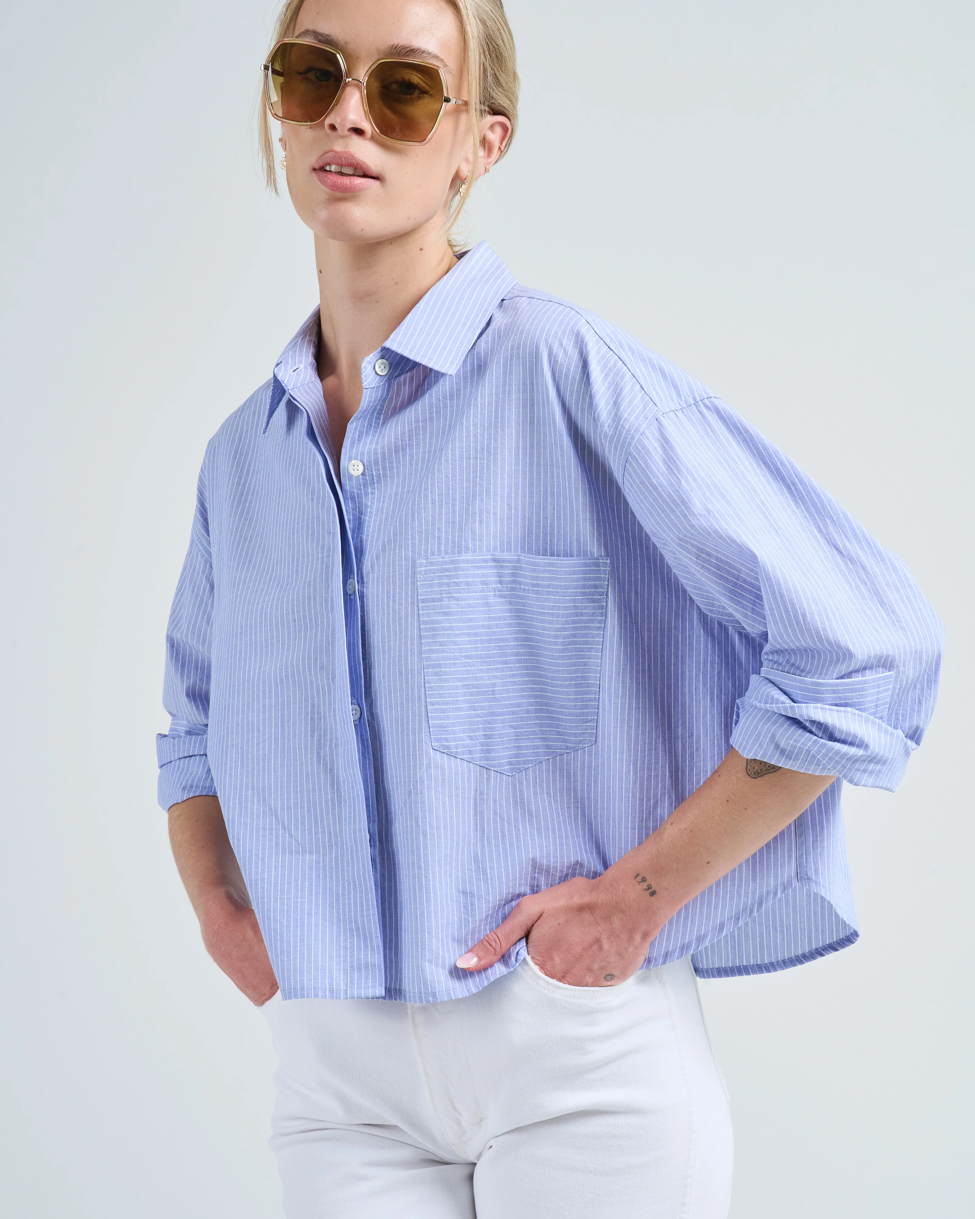 cropped boyfriend shirt - Image 5