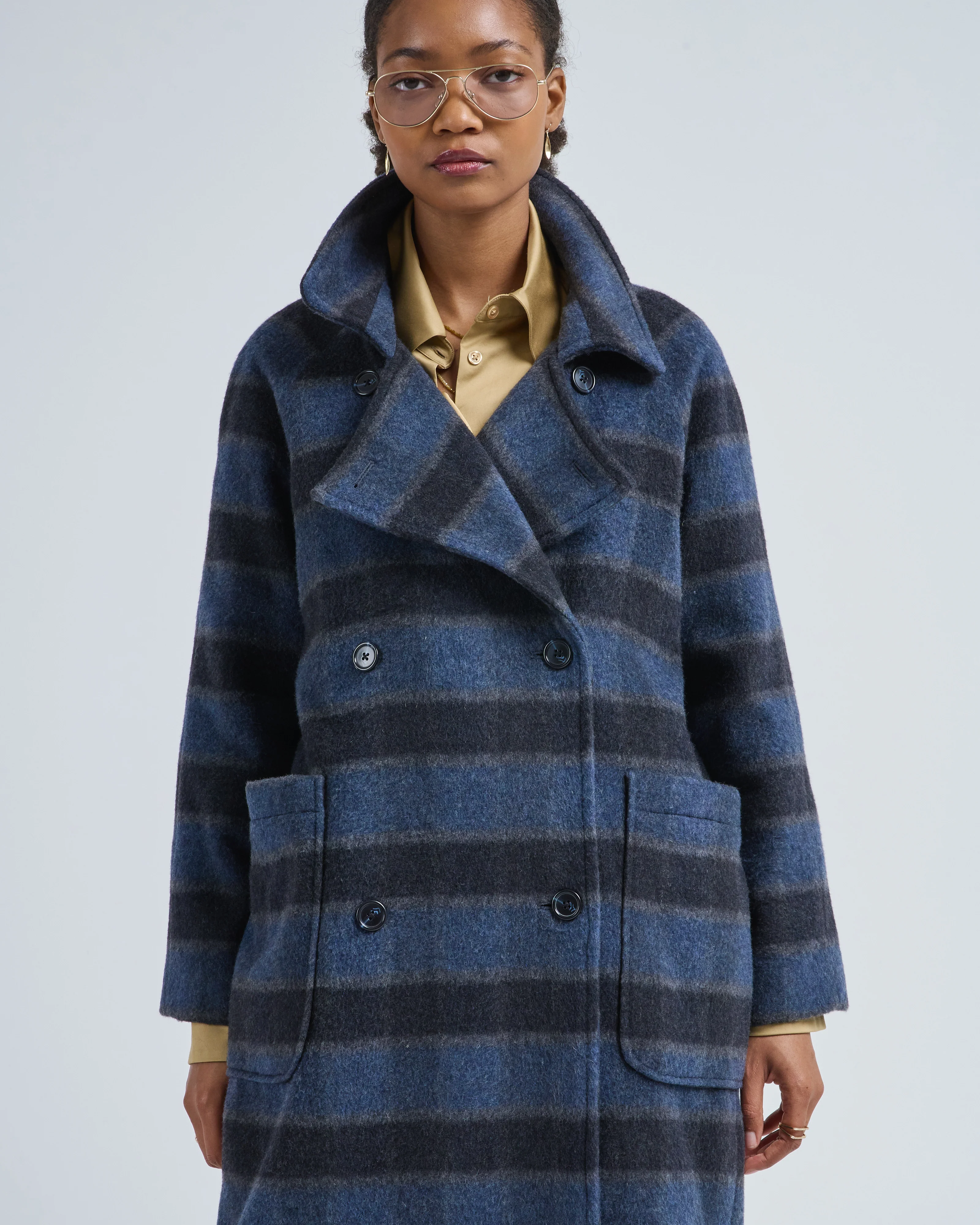 long wool overcoat - Image 3
