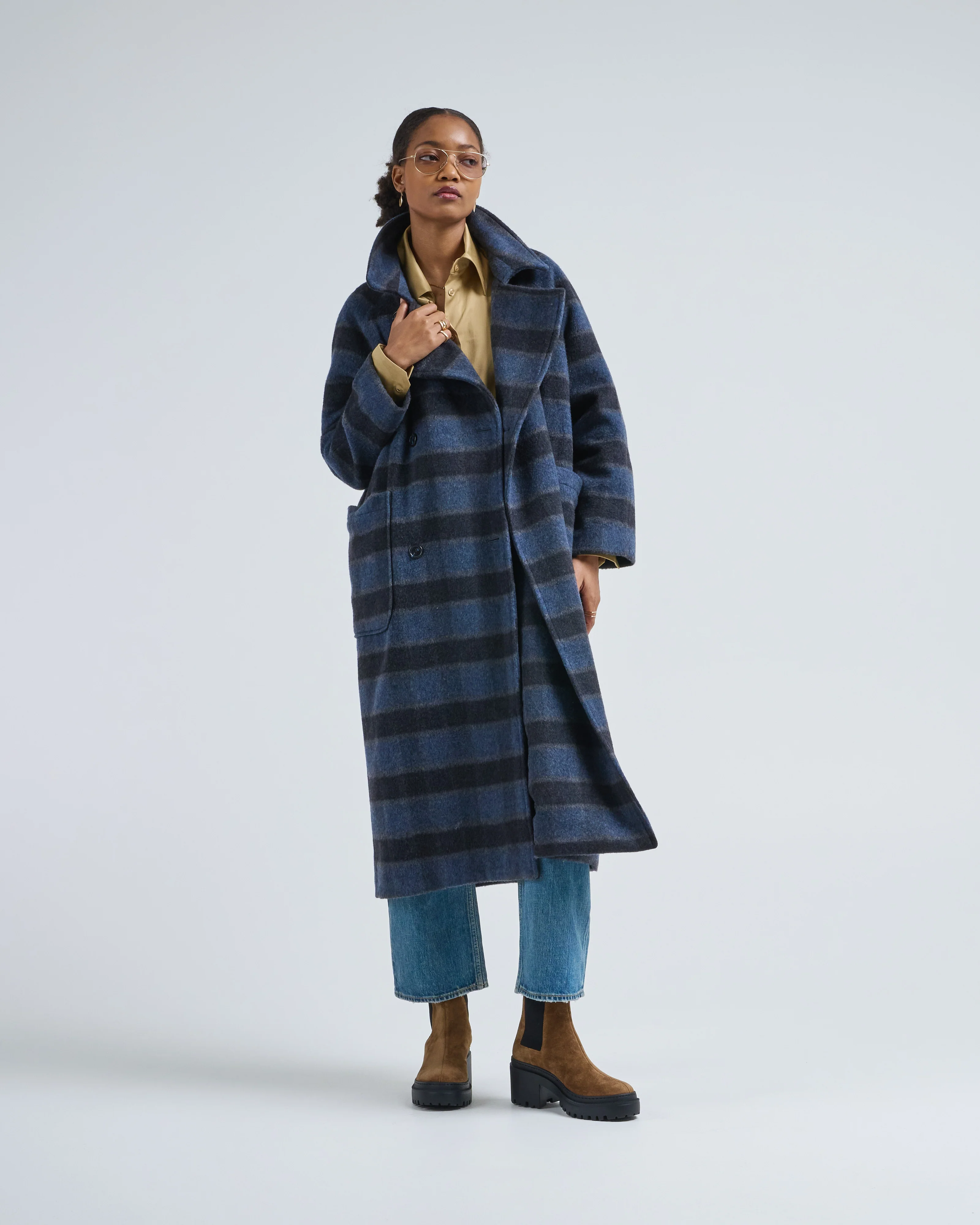 long wool overcoat - Image 4
