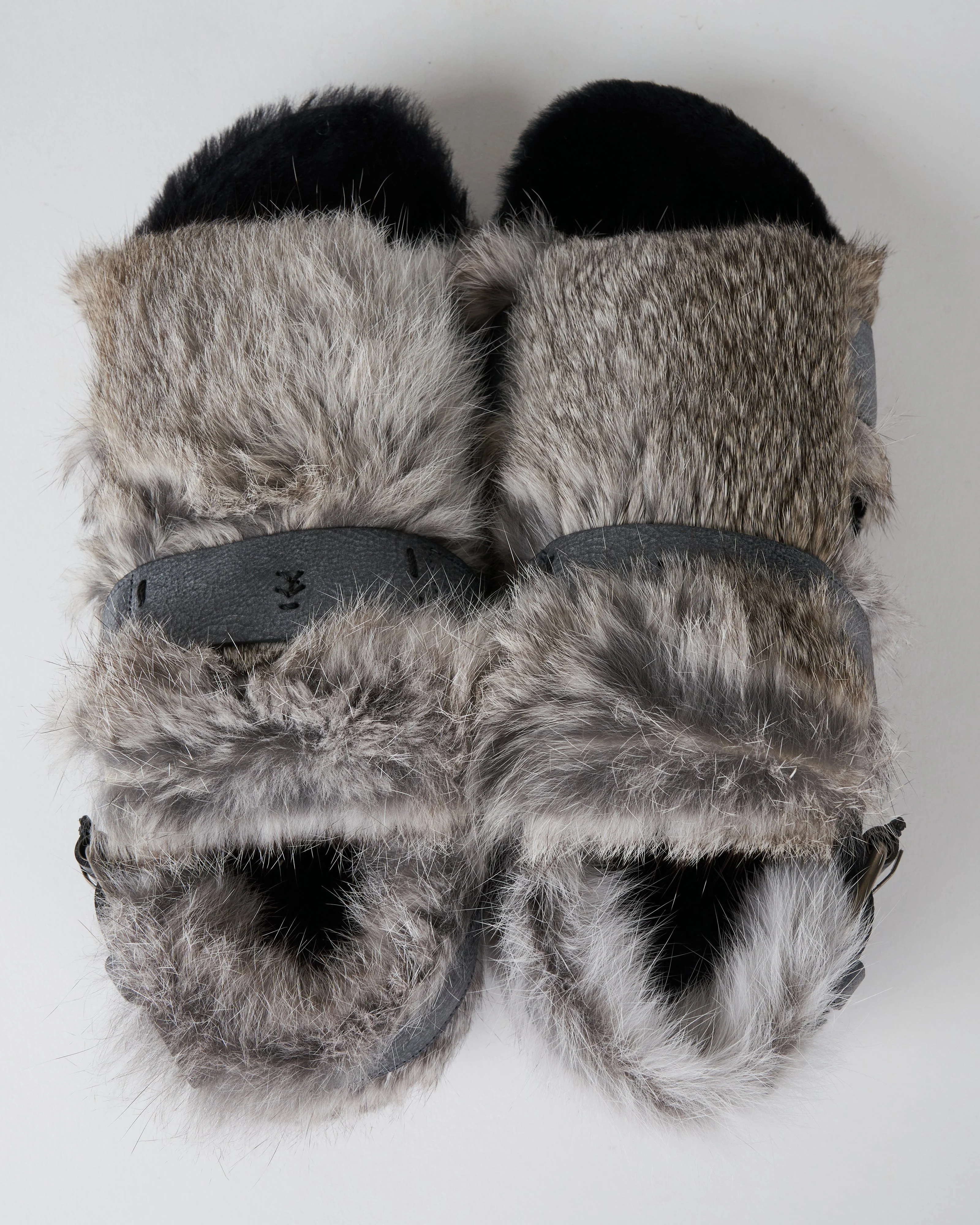 grey sandals with grey lapin - Image 2