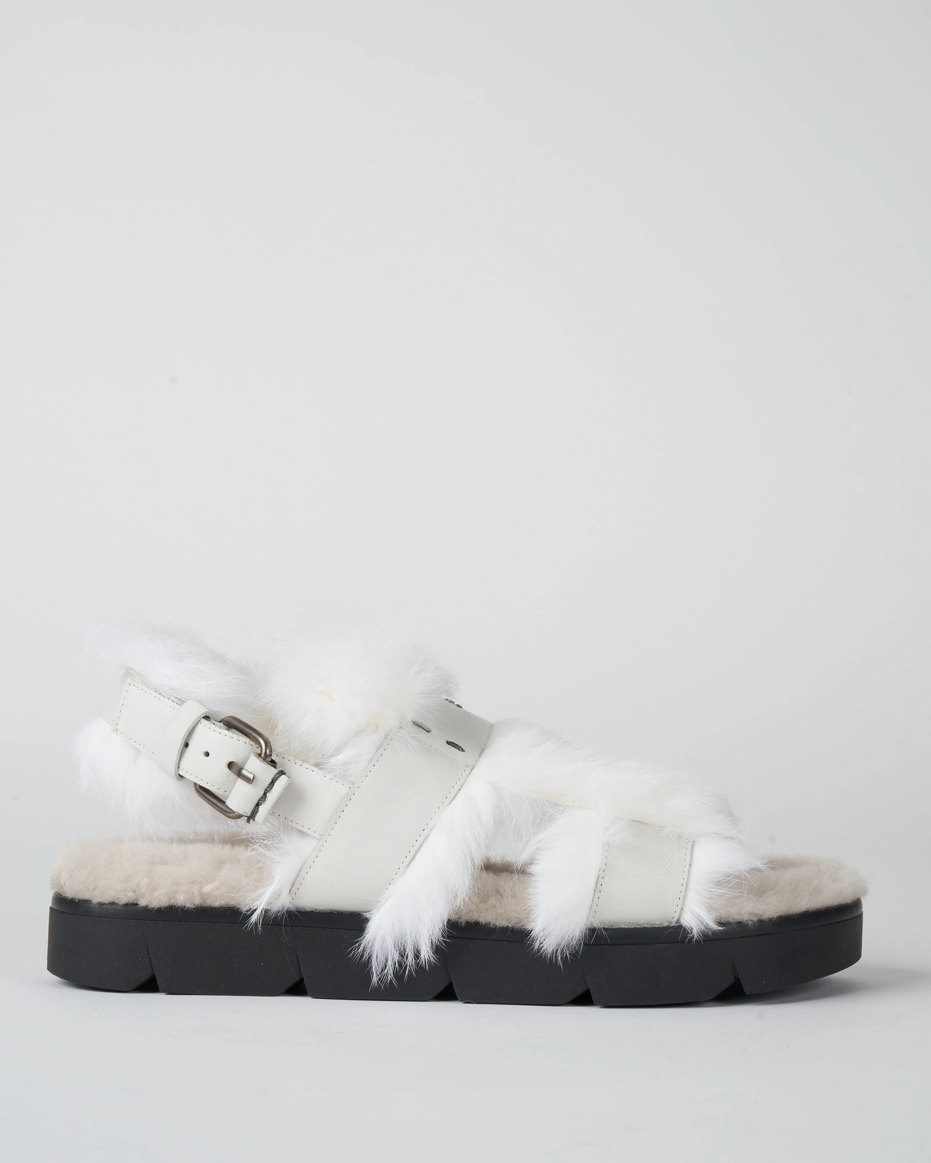white sandal with white lapin - Image 2