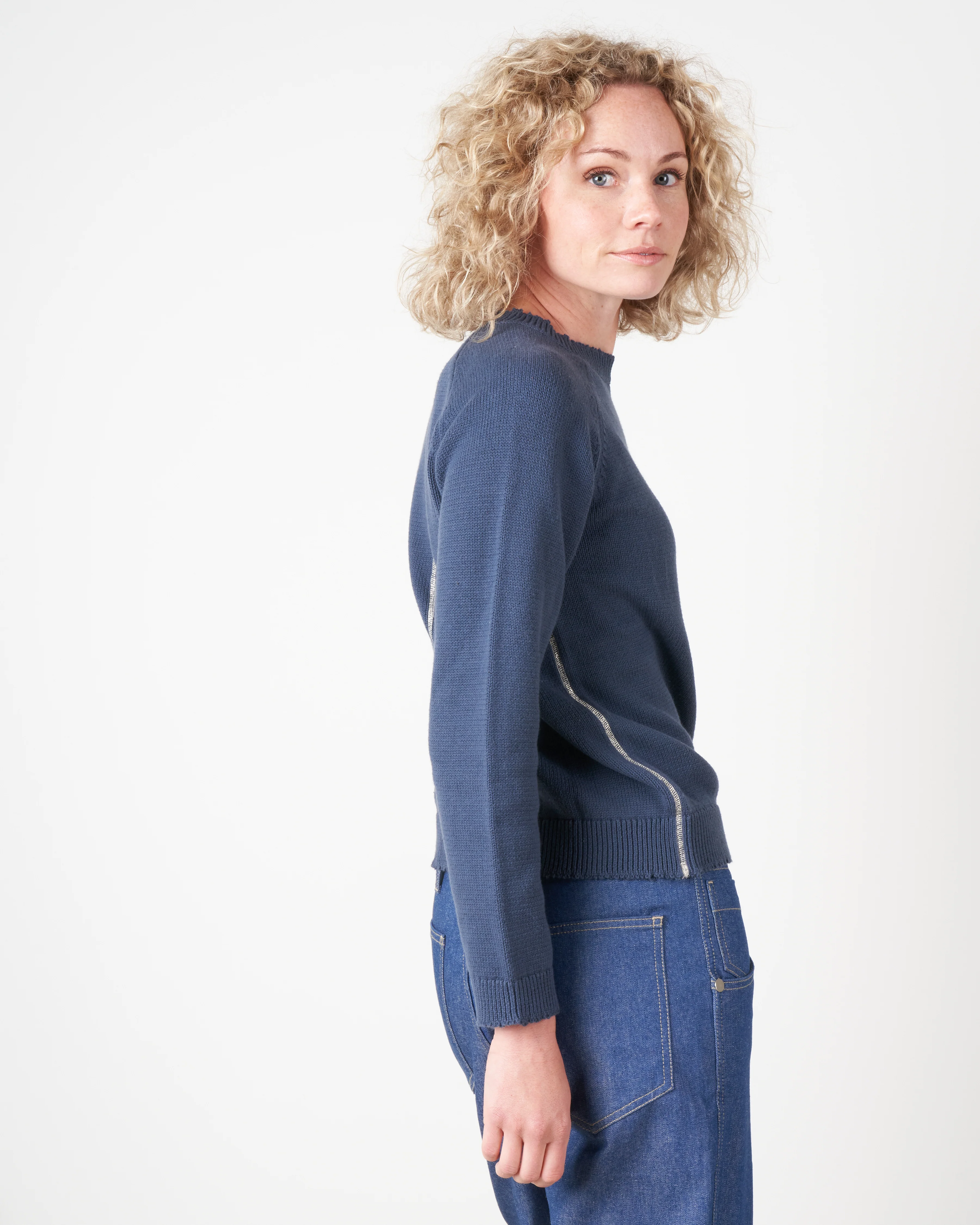 boxy roundneck pullover - night - Image 4