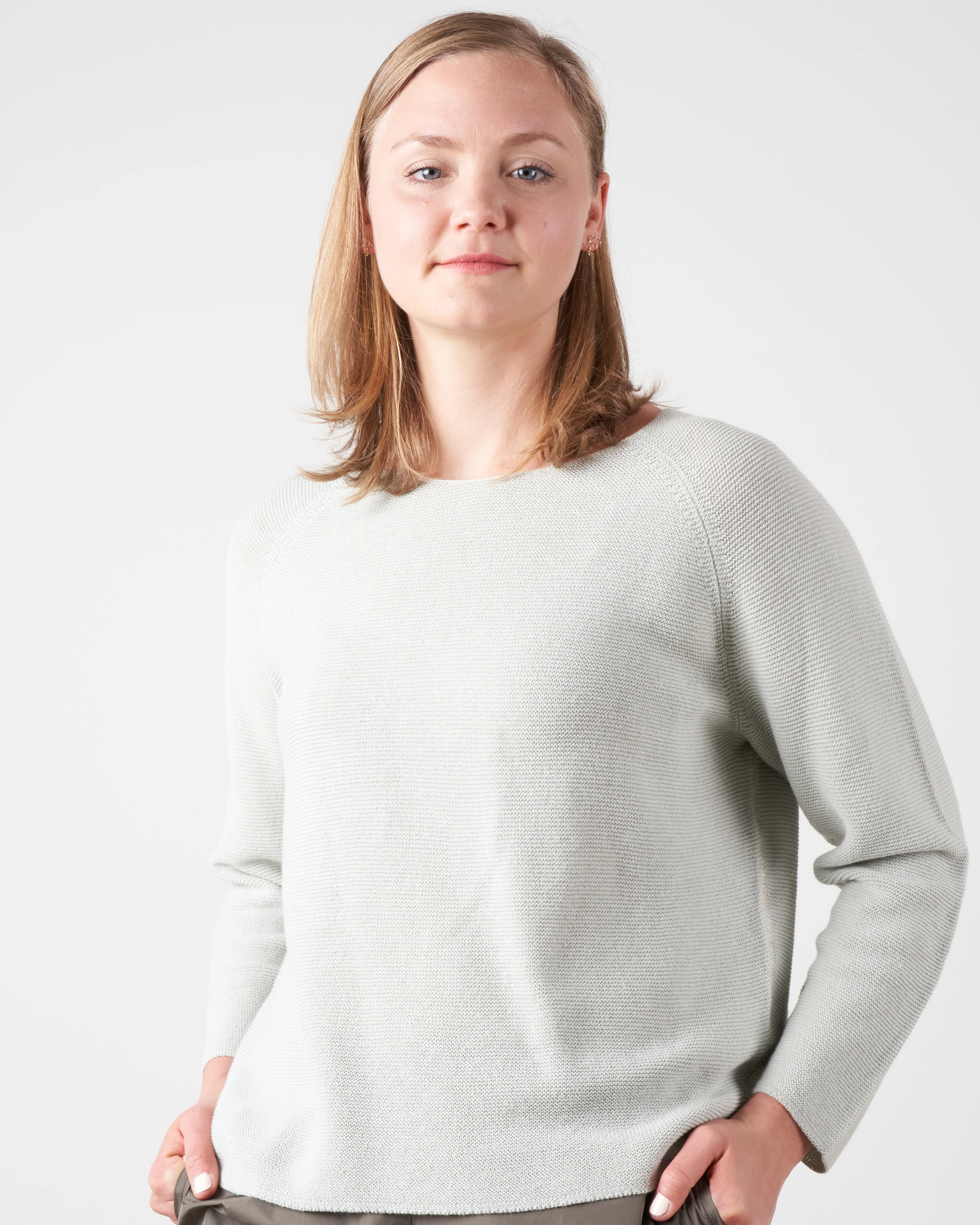 roundneck pullover - sage - Image 3