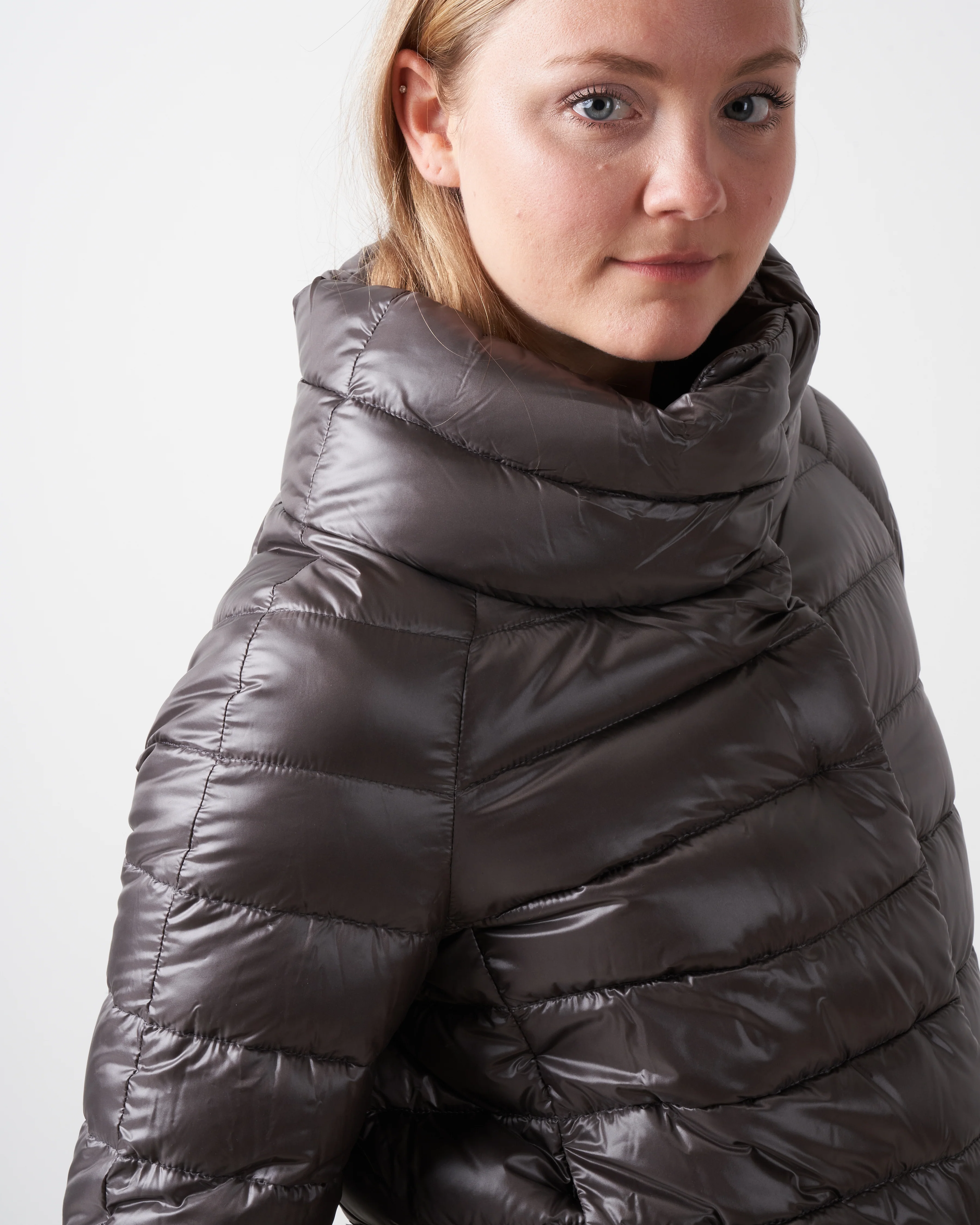 classic nylon 3/4 bolero - charcoal - Image 5