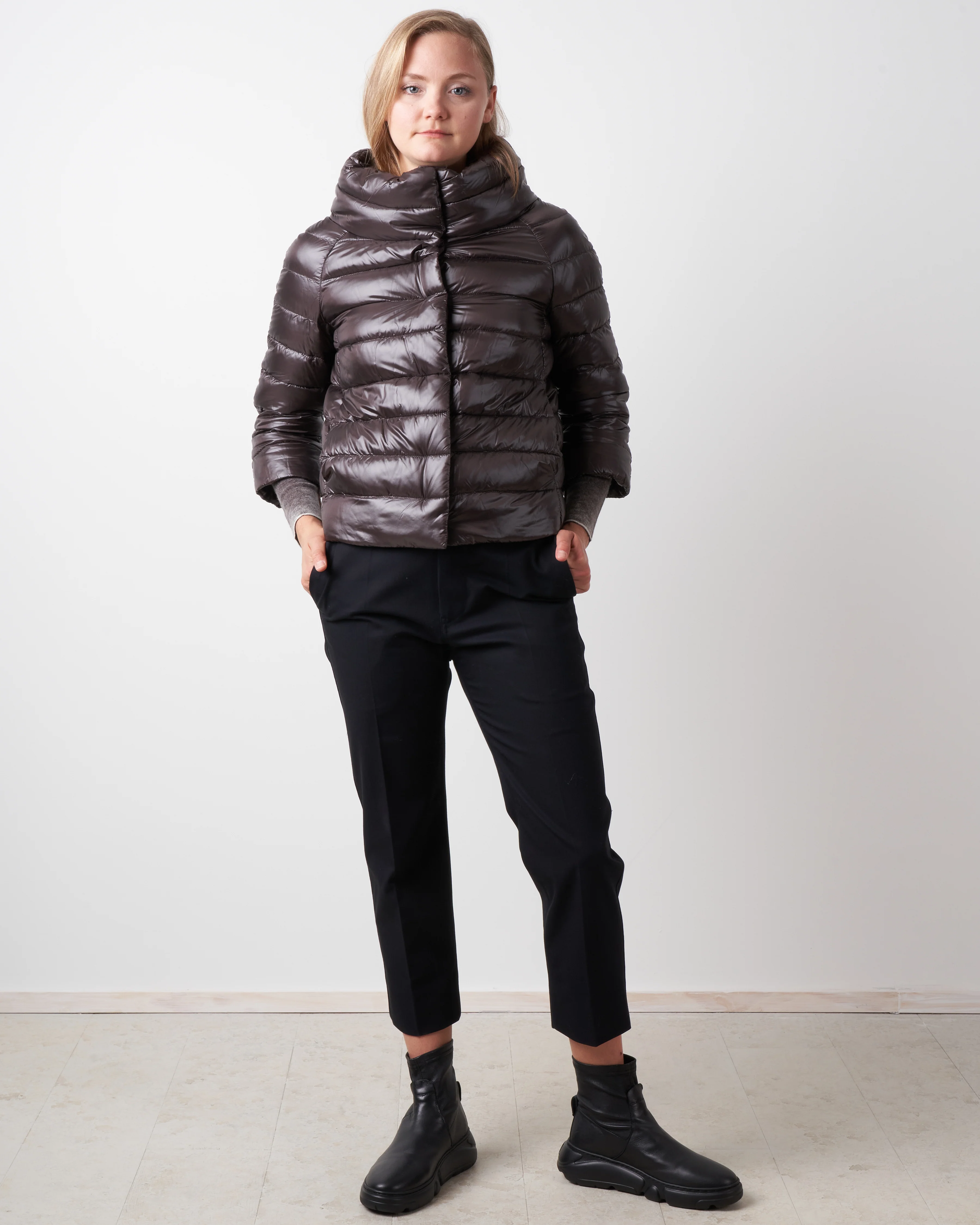classic nylon 3/4 bolero - espresso - Image 4