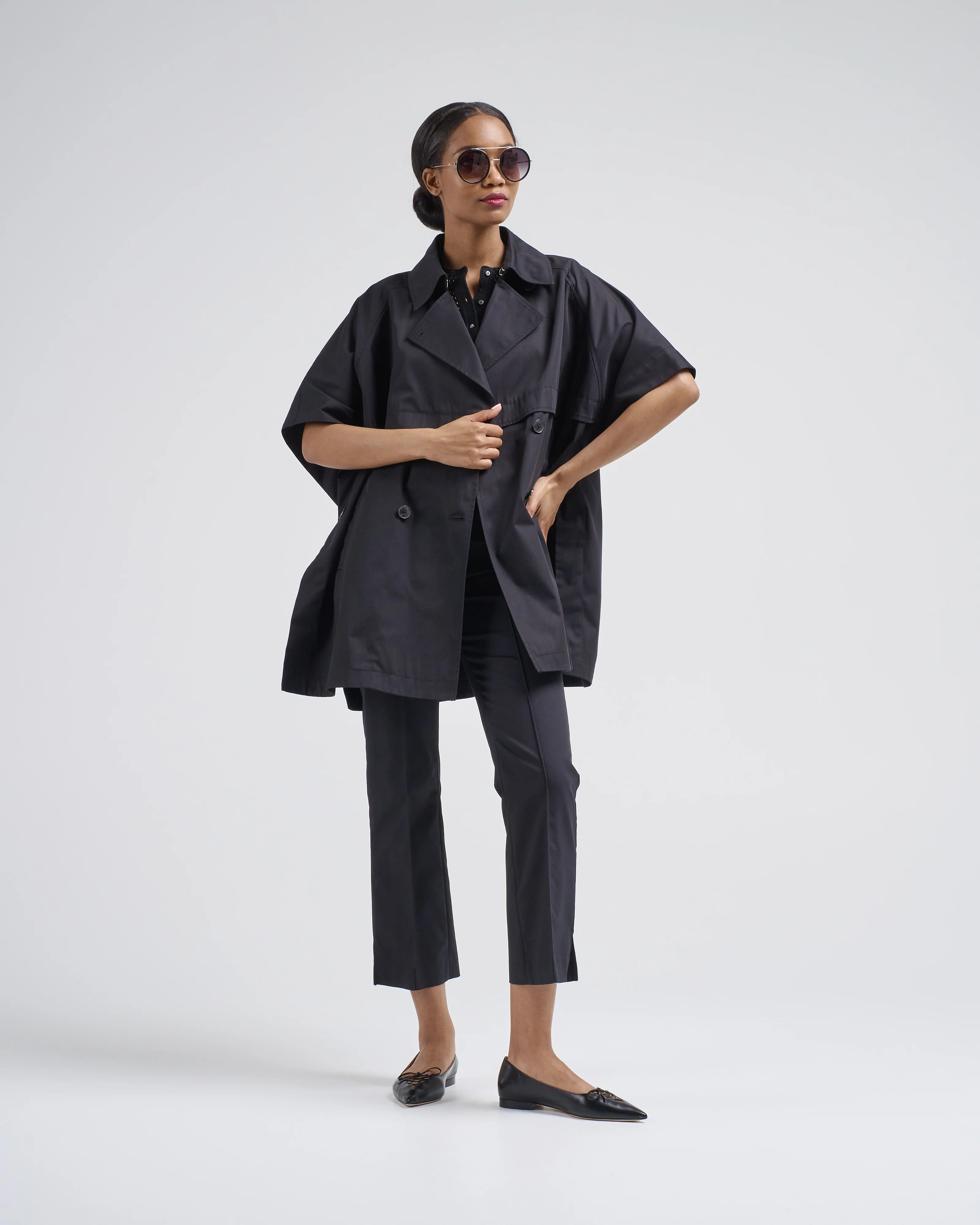 cotton short sleeve cape trench - Image 6