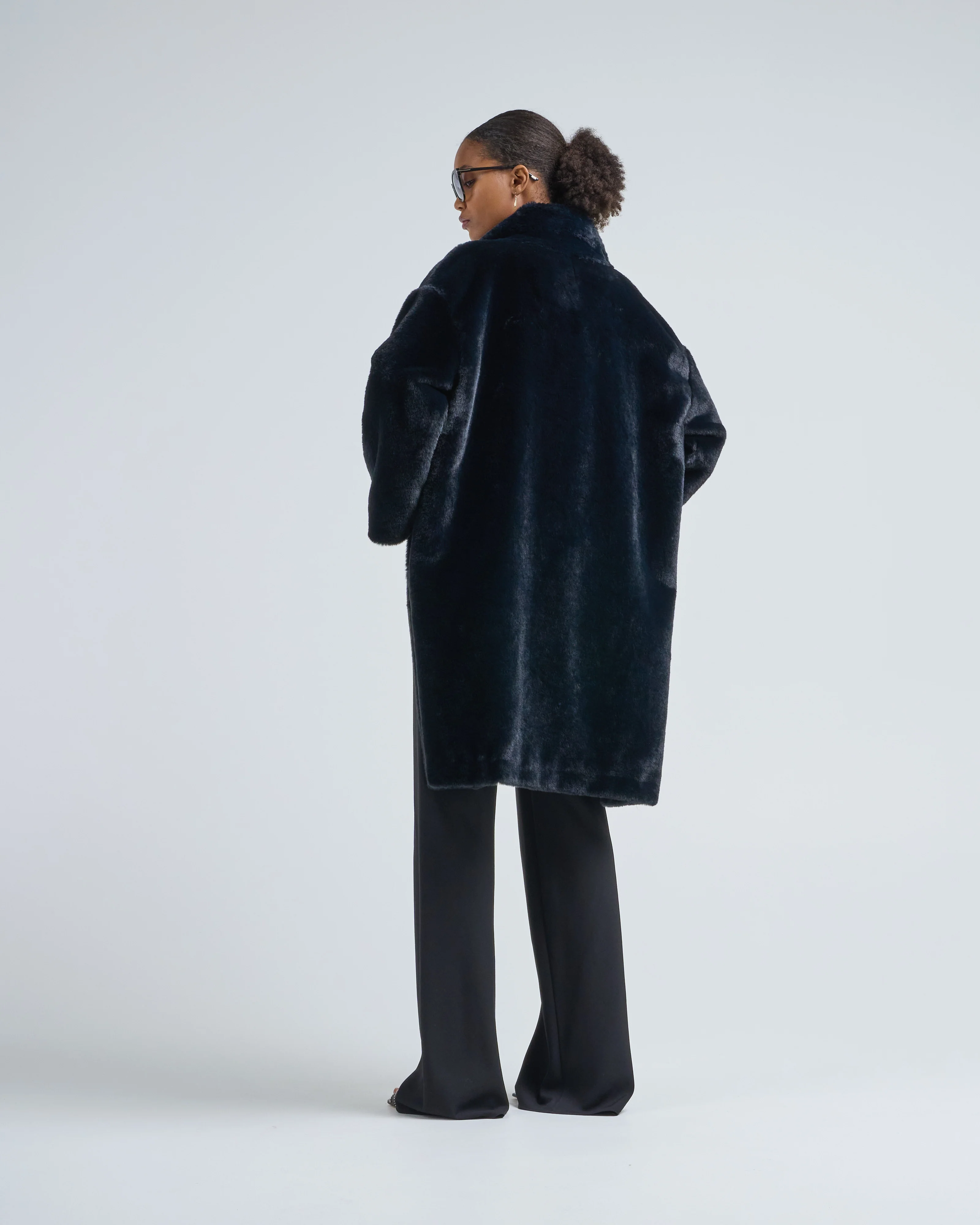 faux fur knee length coat - Image 4