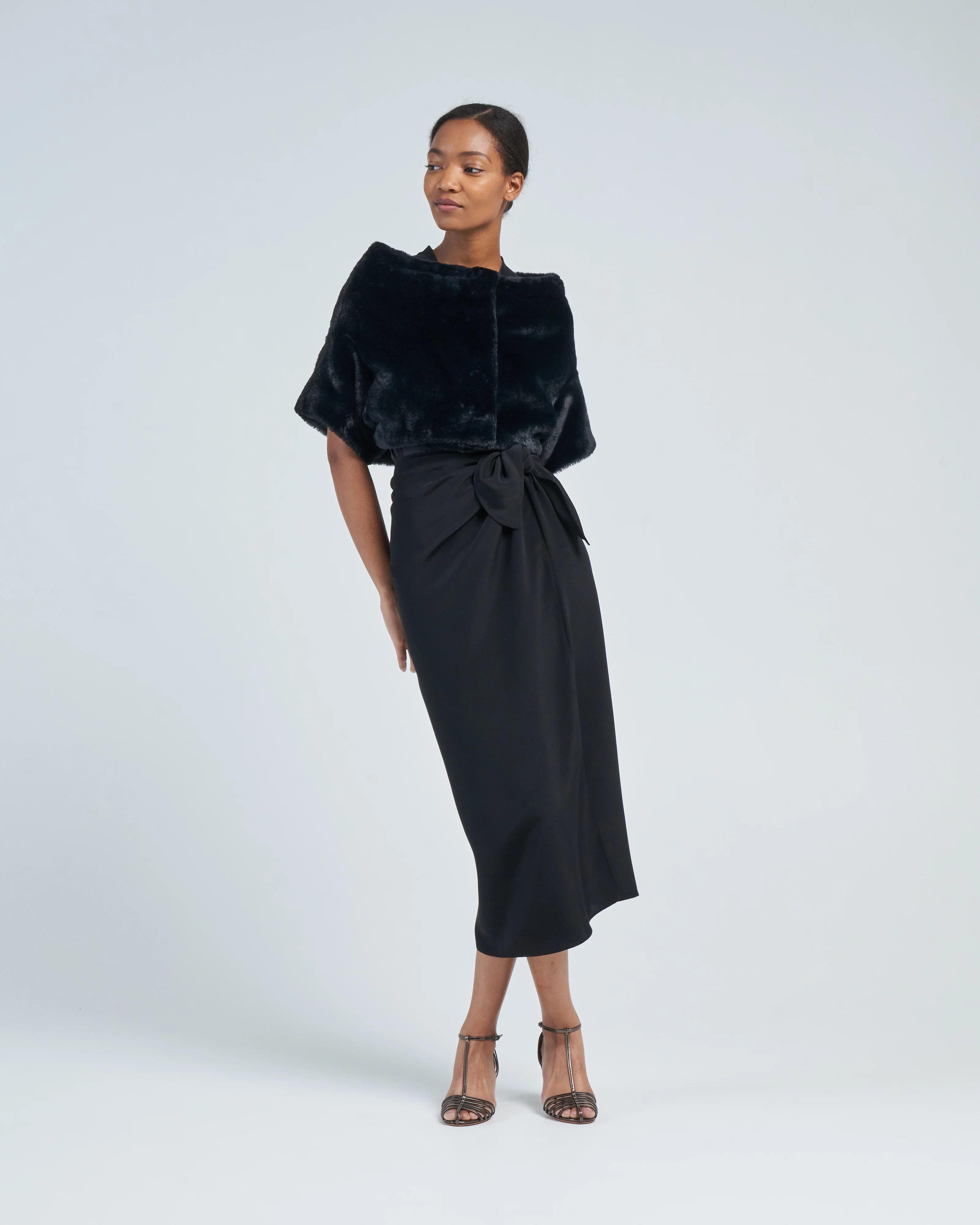 faux fur shrug - Image 2