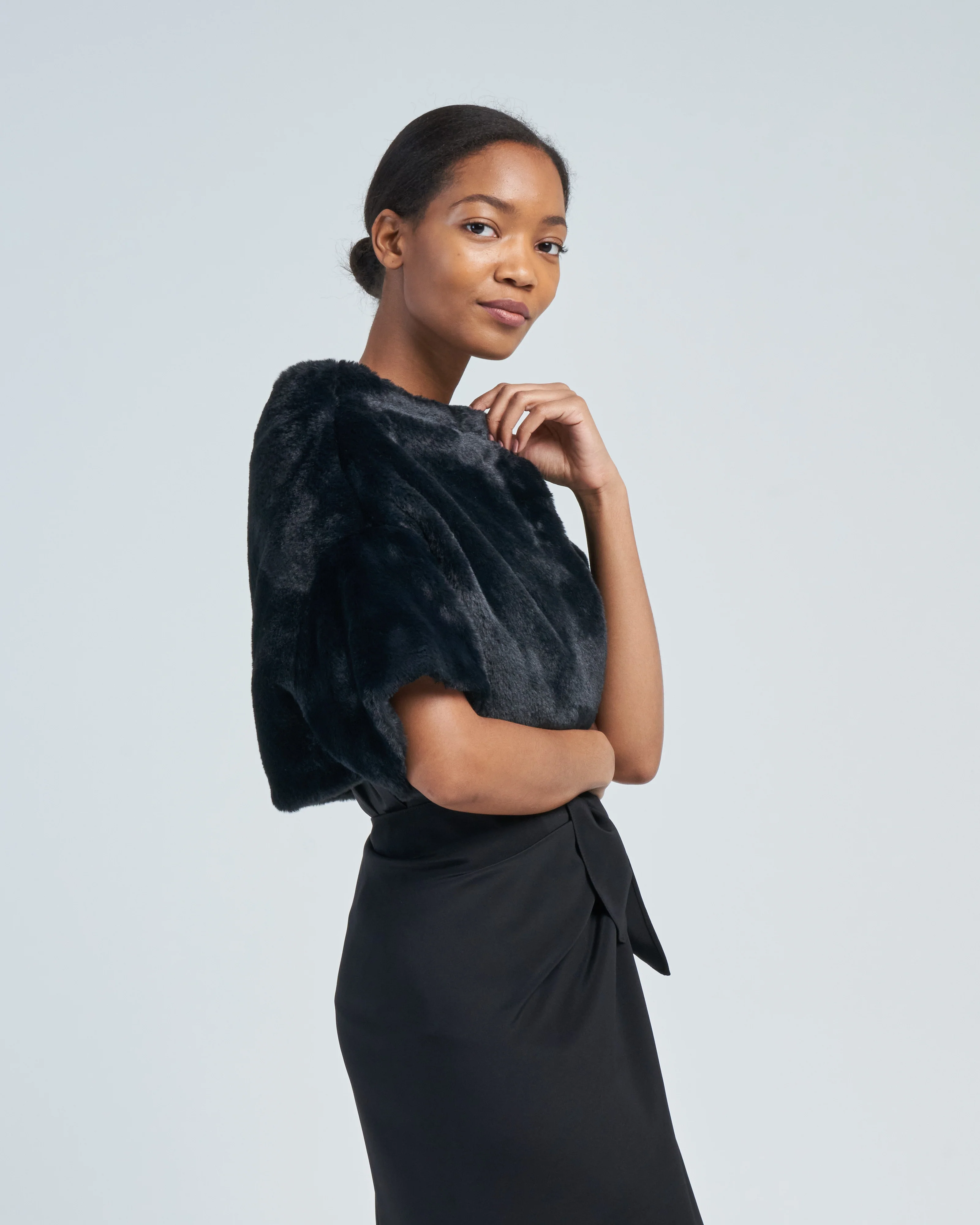 faux fur shrug - Image 3